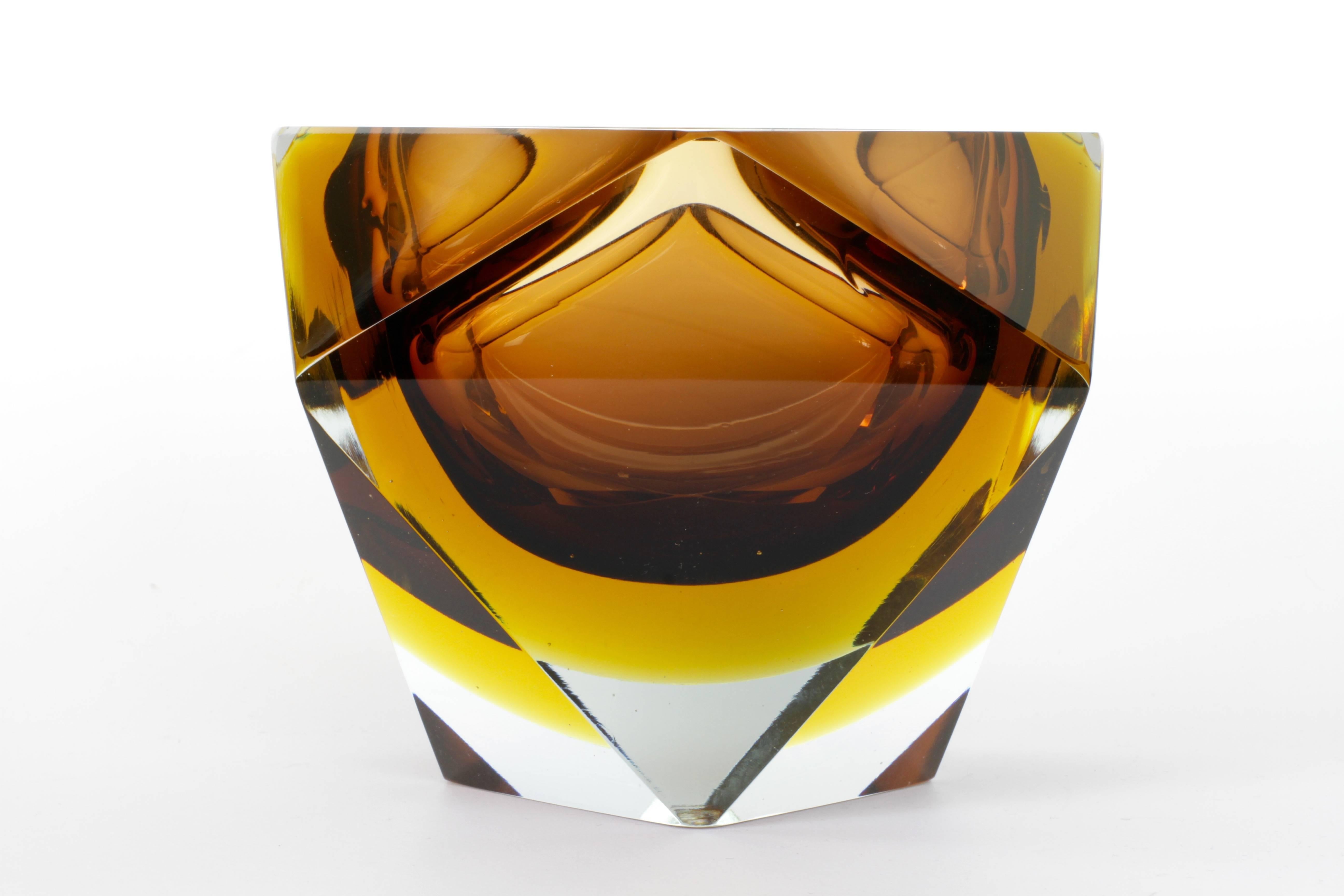 Mid-Century Modern Monumental Huge Italian Diamond Cut Faceted Murano Glass Bowl Mandruzzato Style