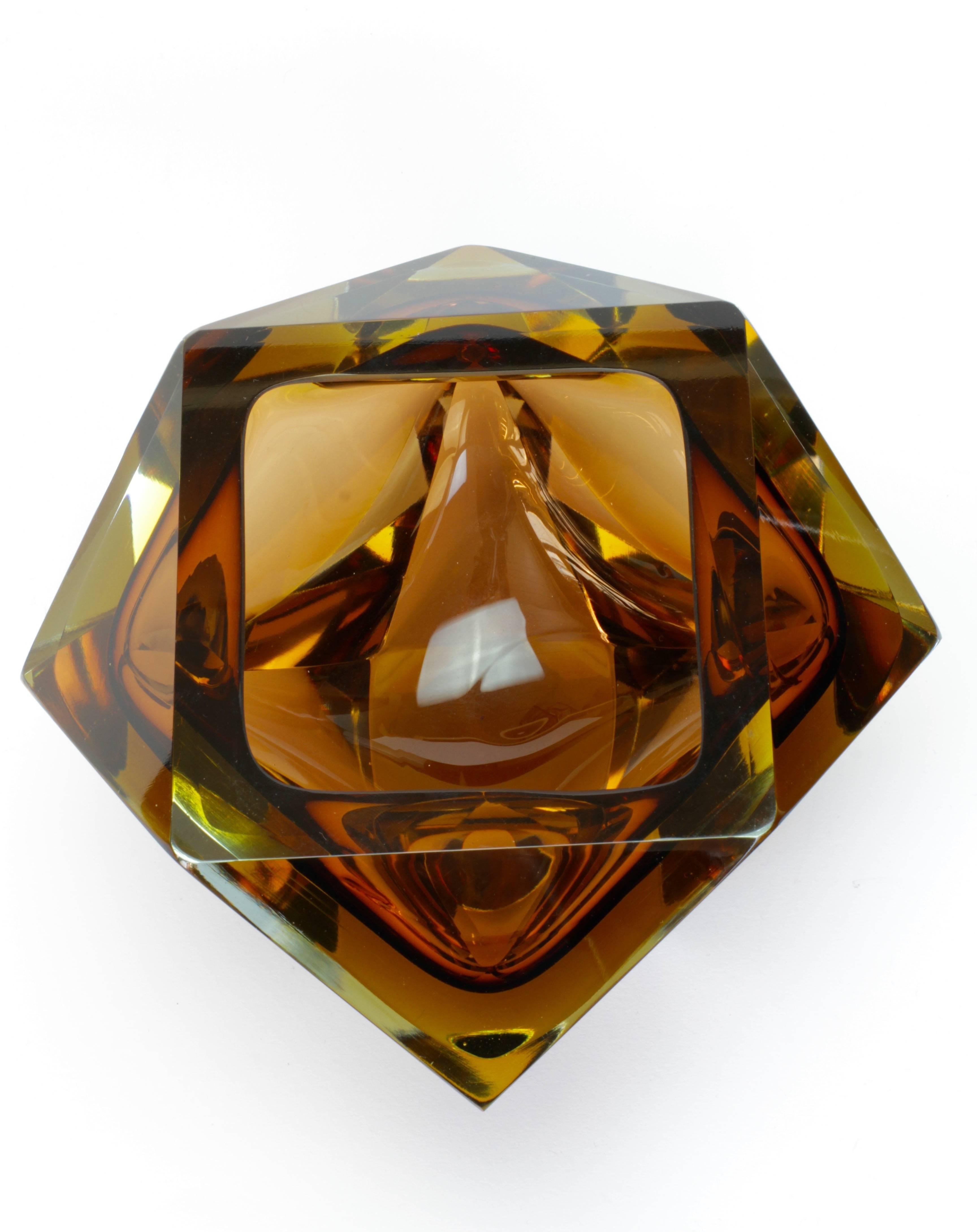 20th Century Monumental Huge Italian Diamond Cut Faceted Murano Glass Bowl Mandruzzato Style