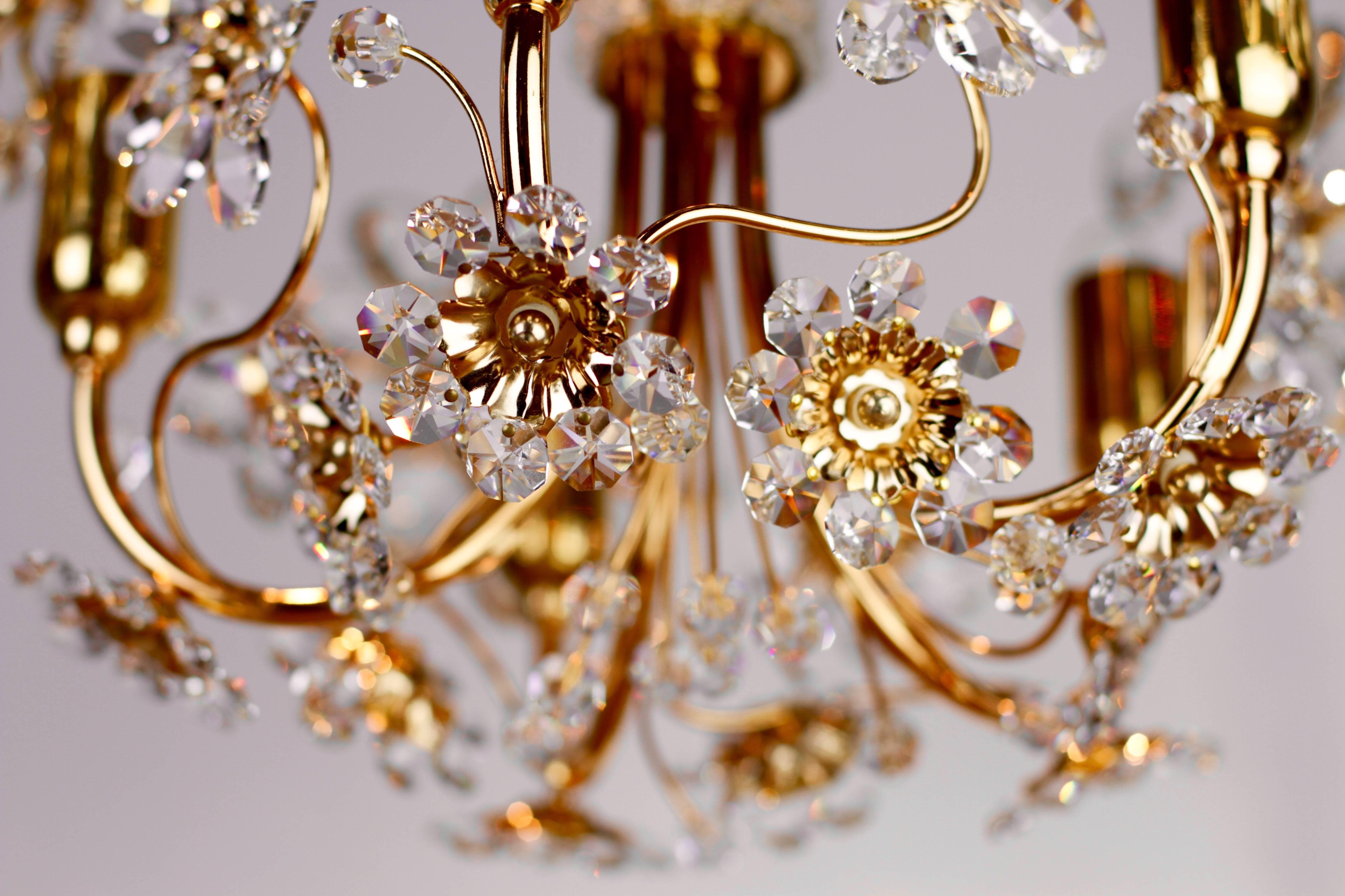 20th Century Stunning Gold-Plated and Cut Crystal Chandelier by Palwa, Germany, circa 1970