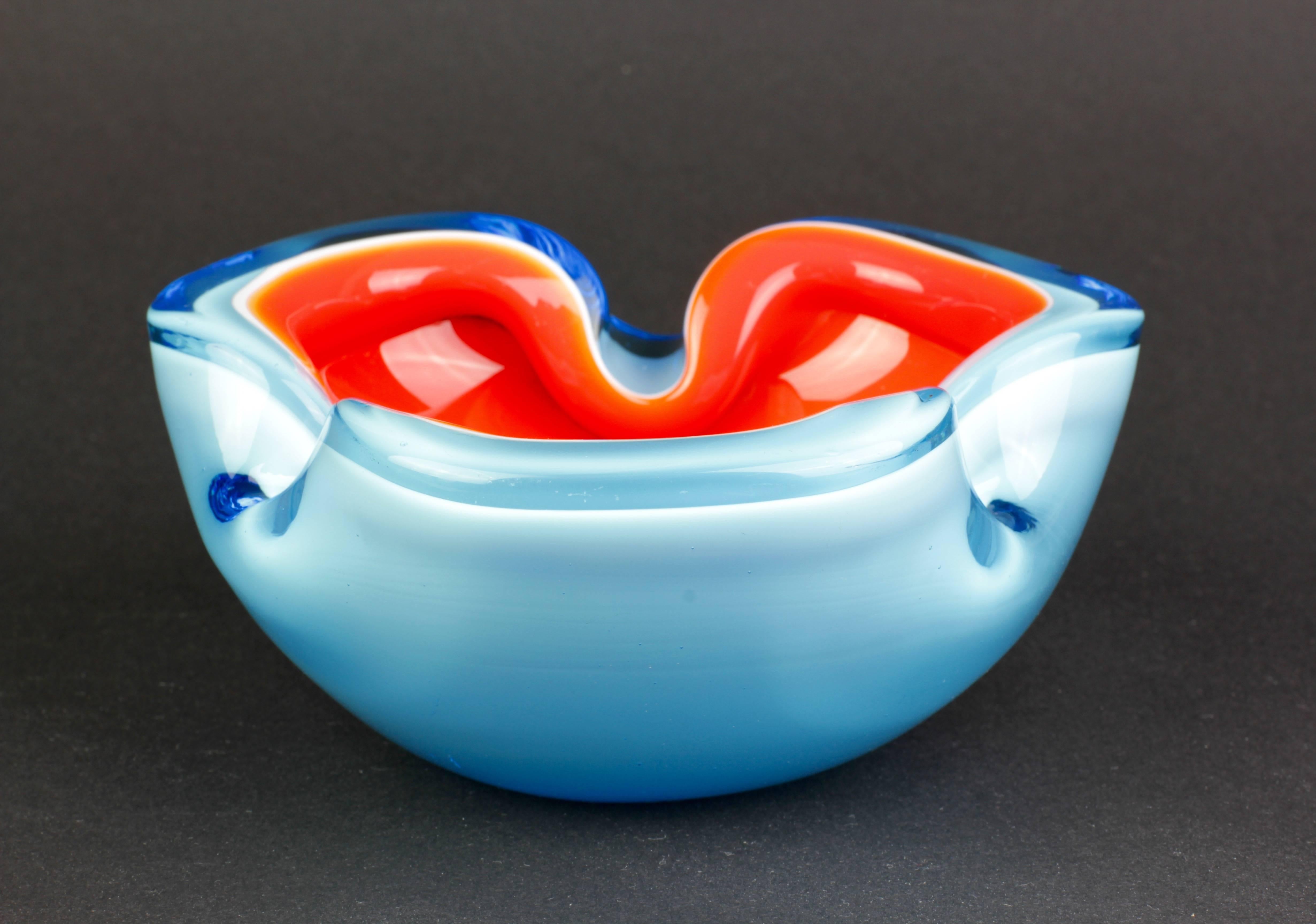 20th Century Colorful Mid-Century Murano Art Glass Bowl Attributed to Cenedese, circa 1970