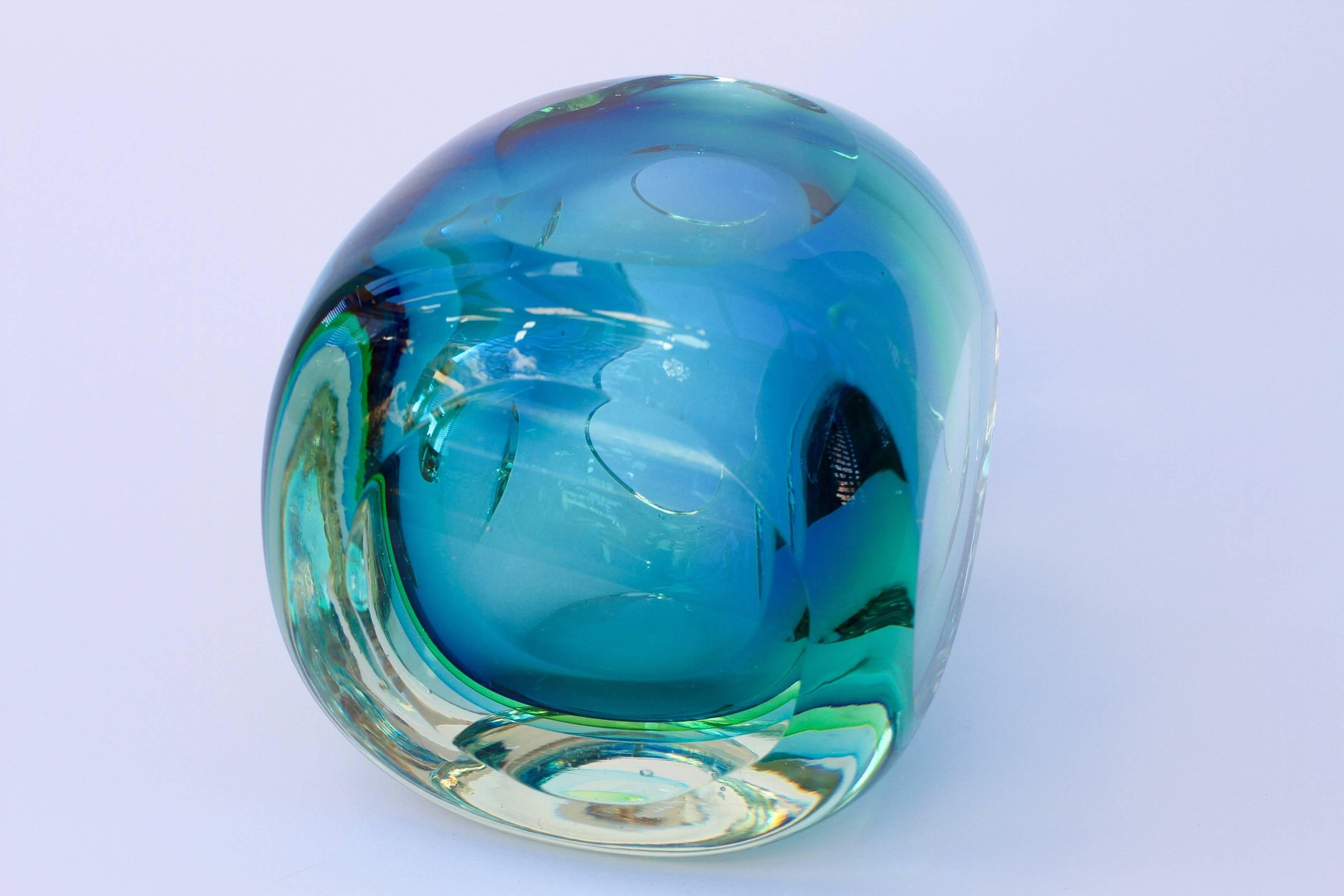 Stunning Mid-Century Italian Faceted Murano Glass Vase by Flavio Poli for Seguso 3