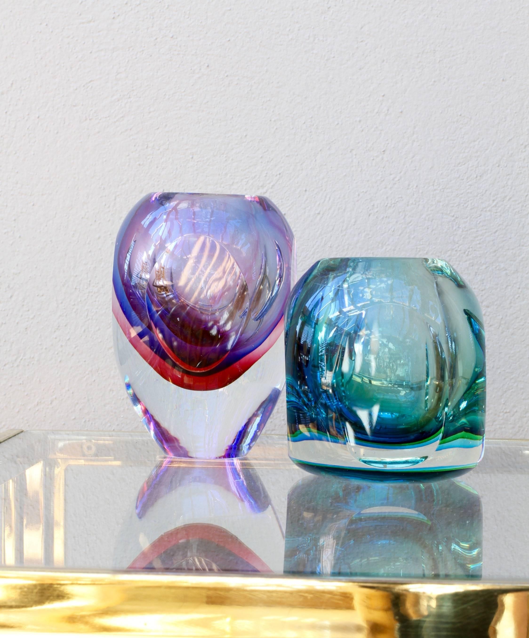 Stunning Mid-Century Italian Faceted Murano Glass Vase by Flavio Poli for Seguso 4