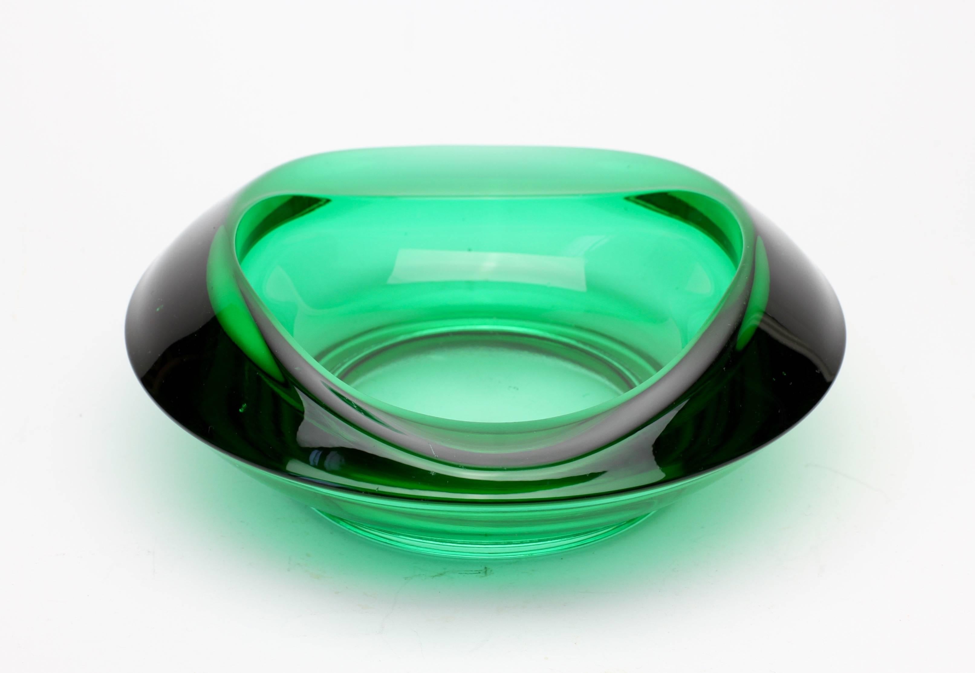 Mid-Century Modern Sklo Union Czech Green Glass Bowl Designed by Rudolf Jurnikl for Rosice Glass
