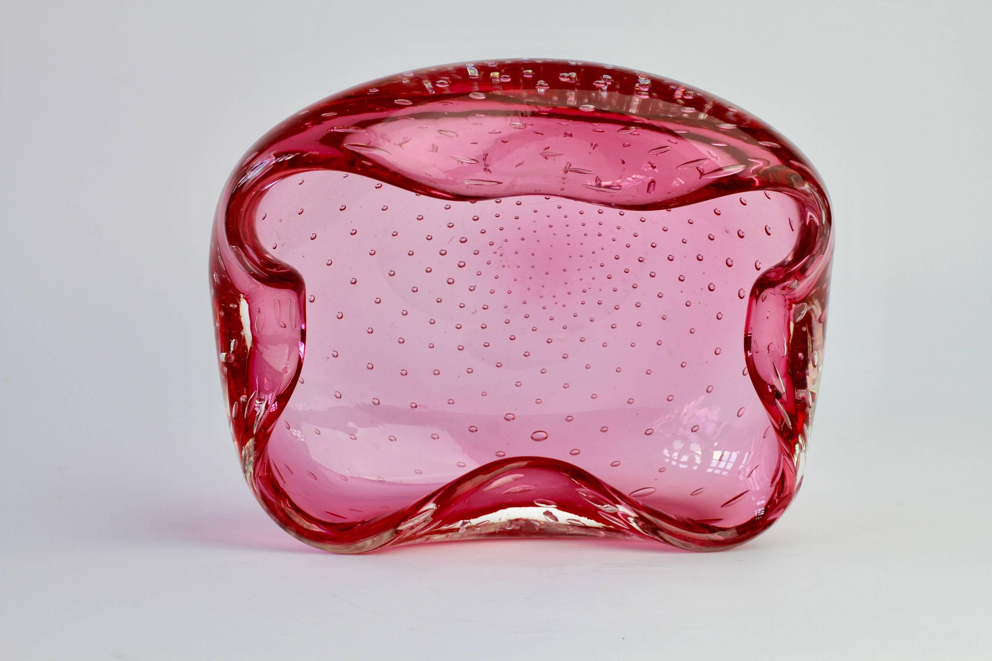Large 1950s Pink Bubble Glass Bowl in the Style of to Carlo Scarpa for Venini (Italienisch)