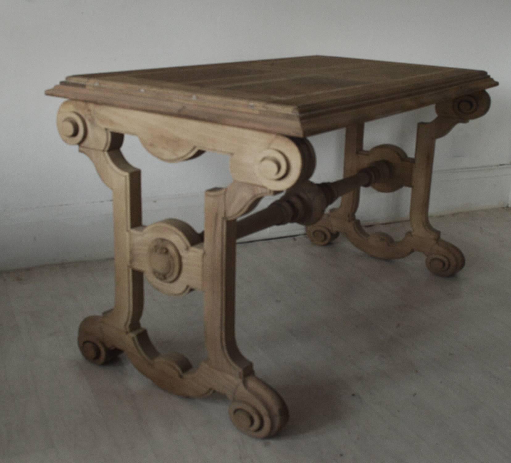 Wonderful architectural library table or desk / console table.

It is free standing or used against a wall.

Beautiful carved and turned walnut. The piece has been stripped back and slightly bleached to reveal the fabulous grain in the wood. The
