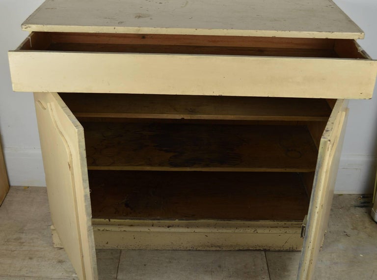 Antique Cream Painted Cupboard or Buffet, English 19th Century For Sale at 1stDibs