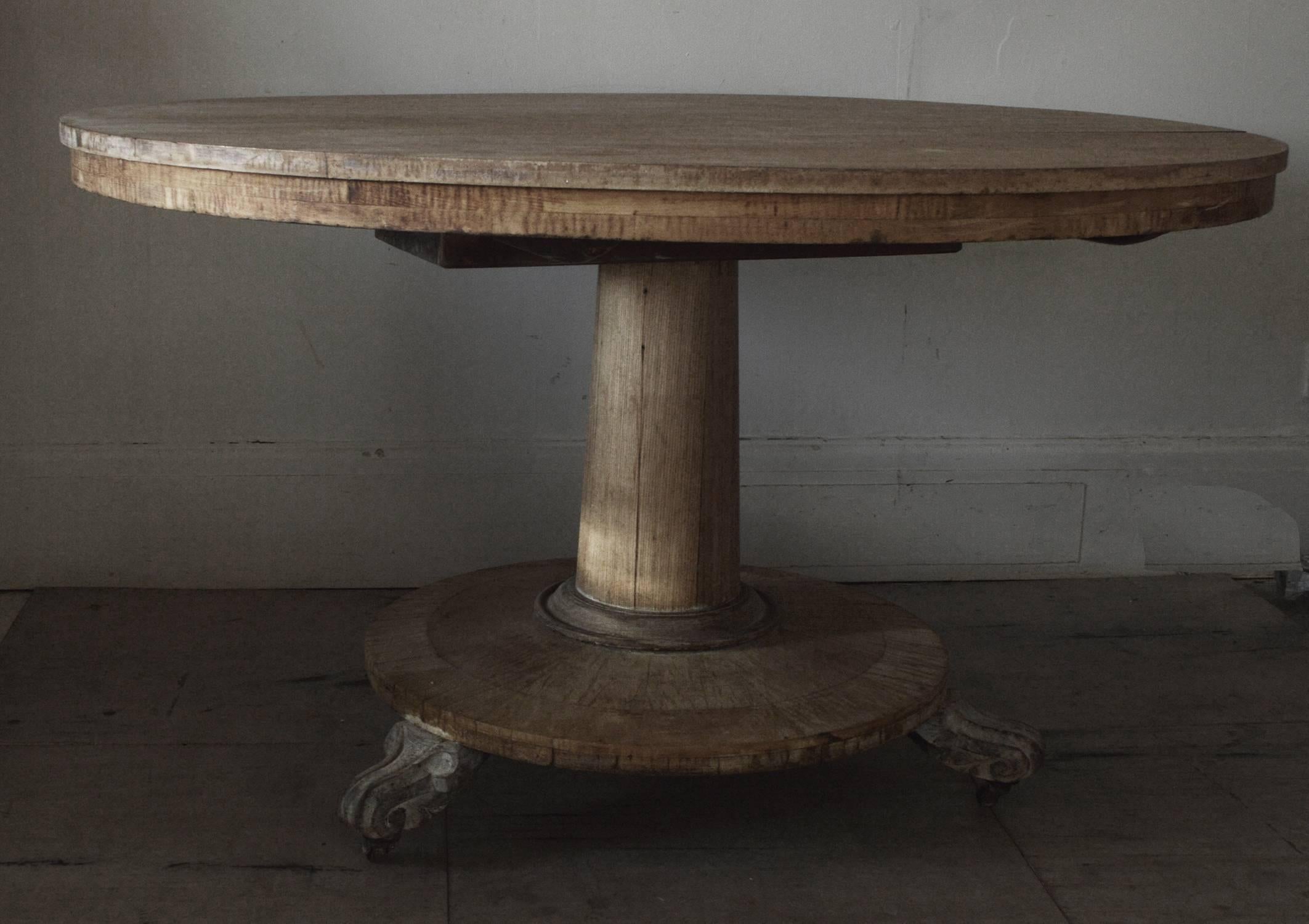 Large Round Antique Bleached Dining Table, English Regency In Good Condition In St Annes, Lancashire