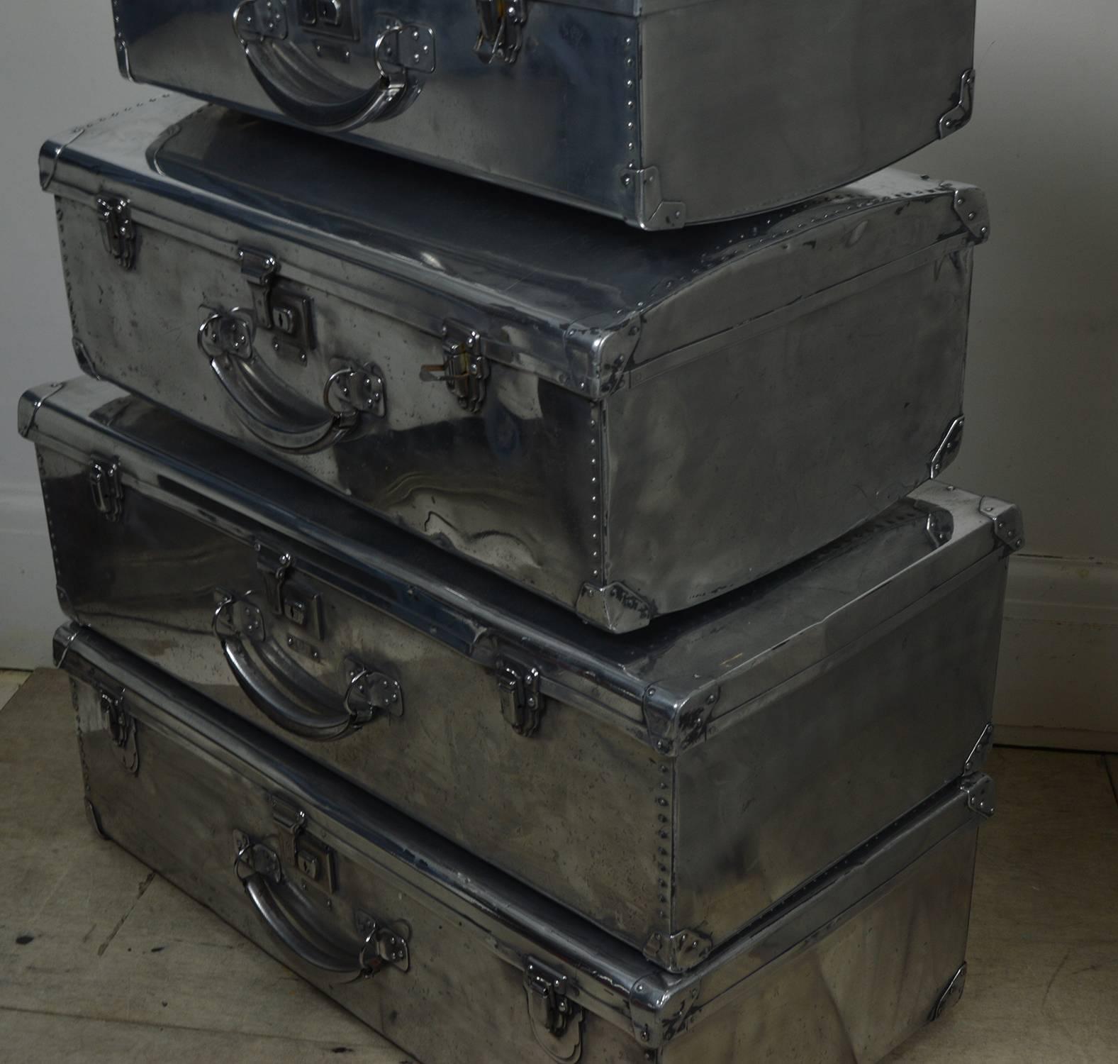 Mid-20th Century Stack of Vintage Polished Aluminium Suitcases By The Heston Aircraft Co, 1940s