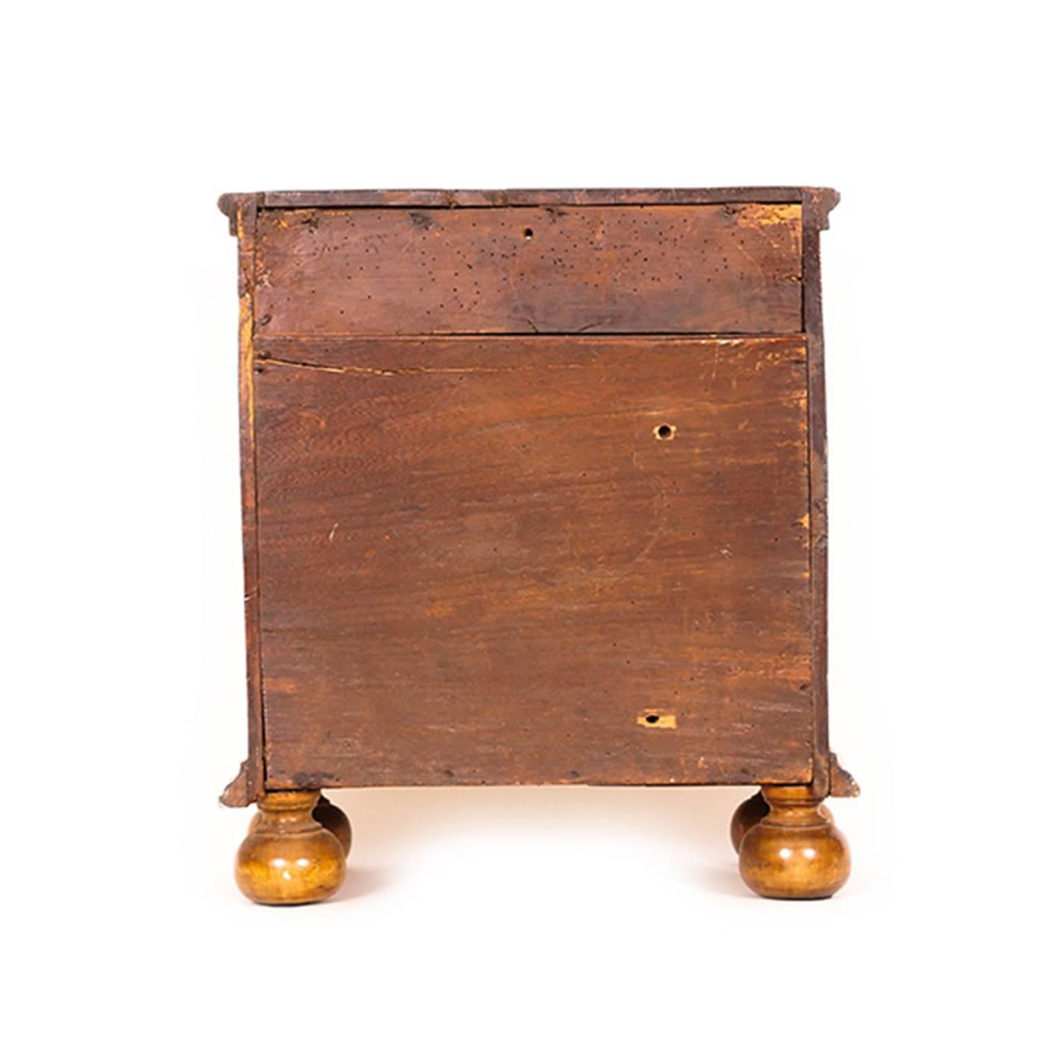 Queen Anne Walnut Veneered Table Cabinet For Sale 1