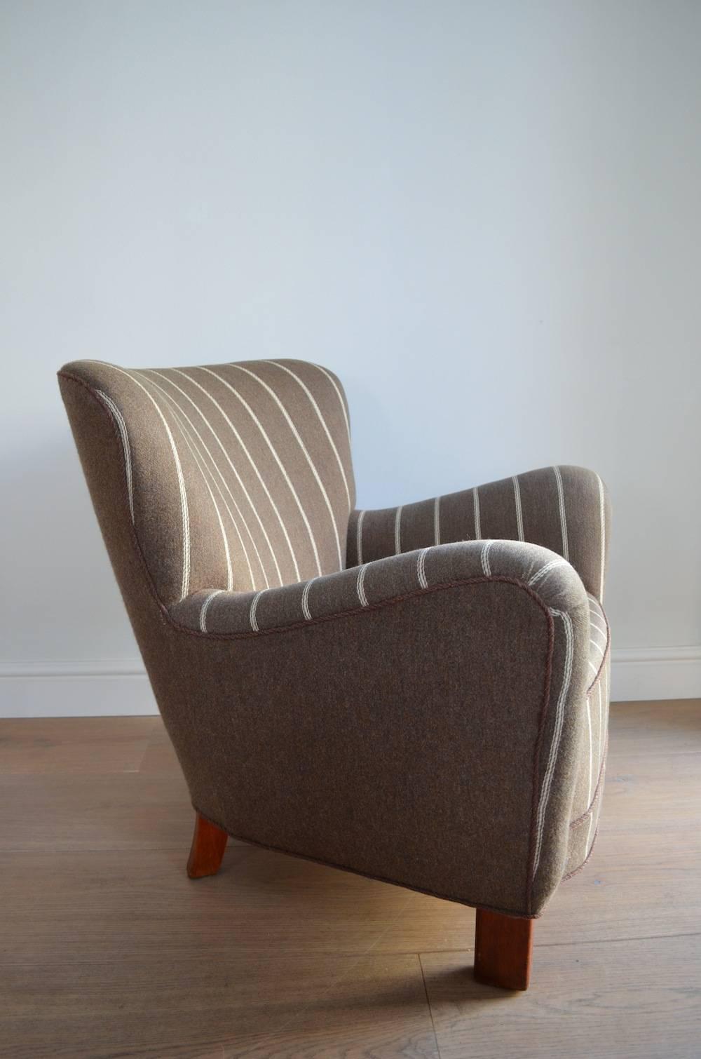 Fritz Hansen 1669 Easy Chair 2