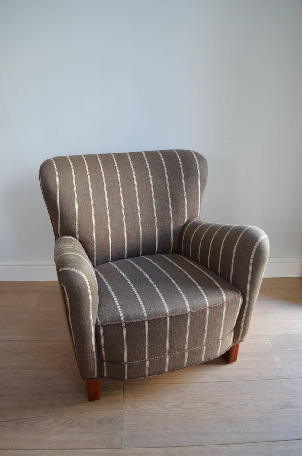 Scandinavian Modern Fritz Hansen 1669 Easy Chair