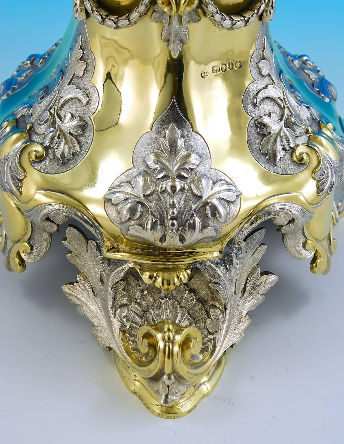 English Superb Parcel-Gilt Sterling-Silver Centerpiece and Pair of Comports For Sale