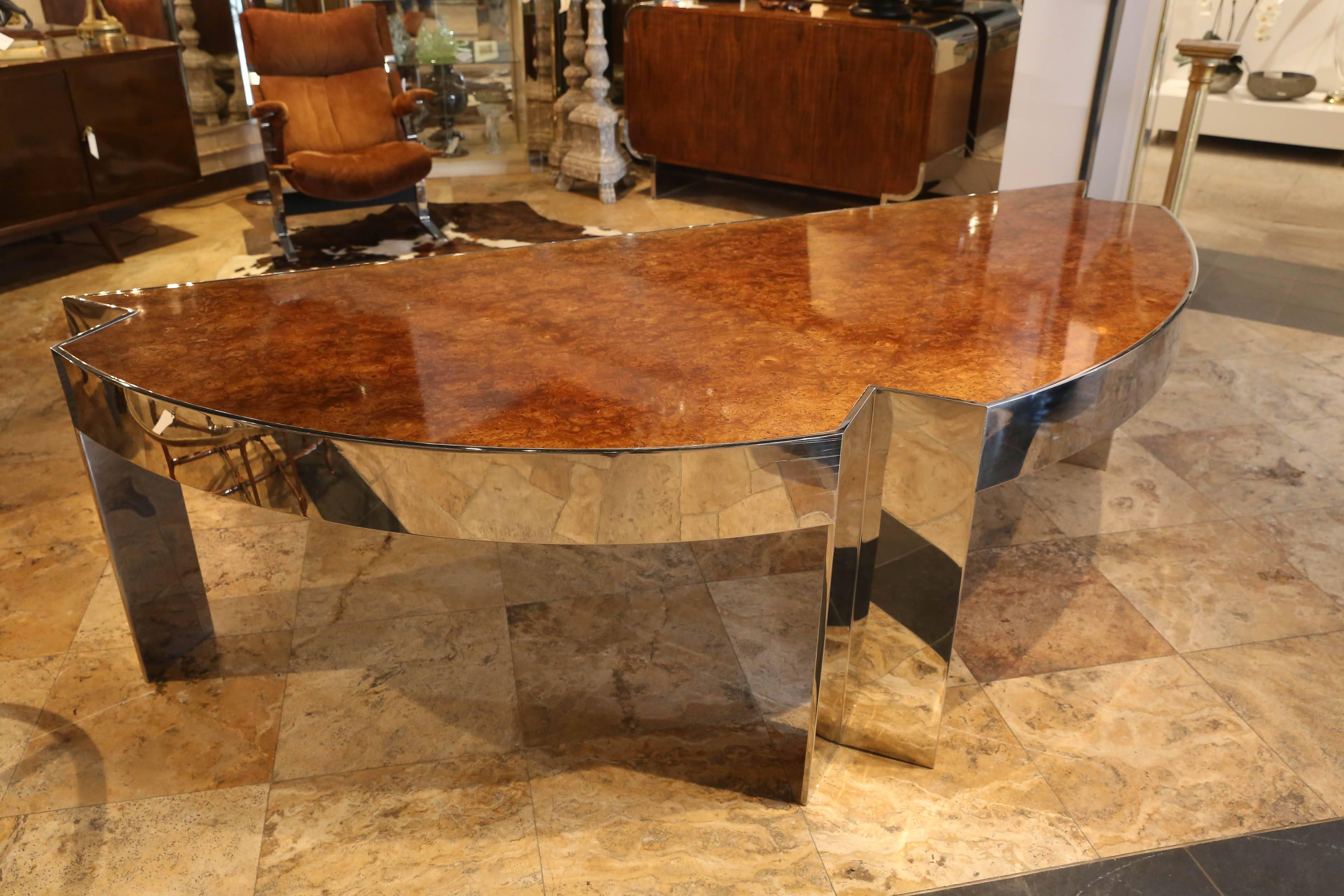 Spectacular Mezzaluna Executive Desk by Leon Rosen for Pace Collection In Excellent Condition In Houston, TX