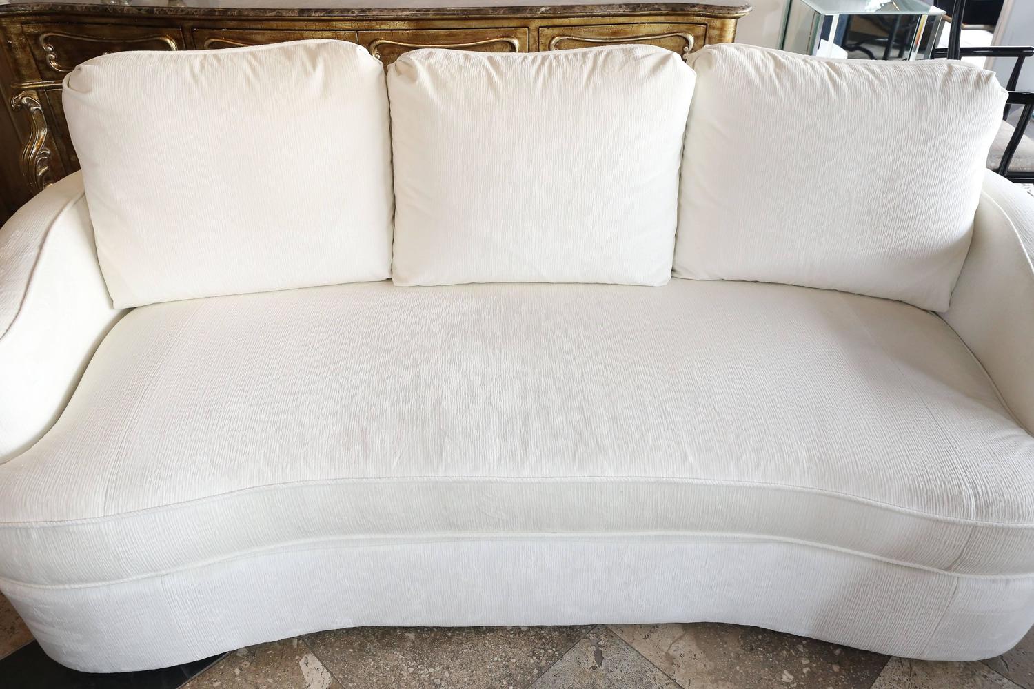 20th Century Bernhardt Curved Back Sofa For Sale at 1stdibs