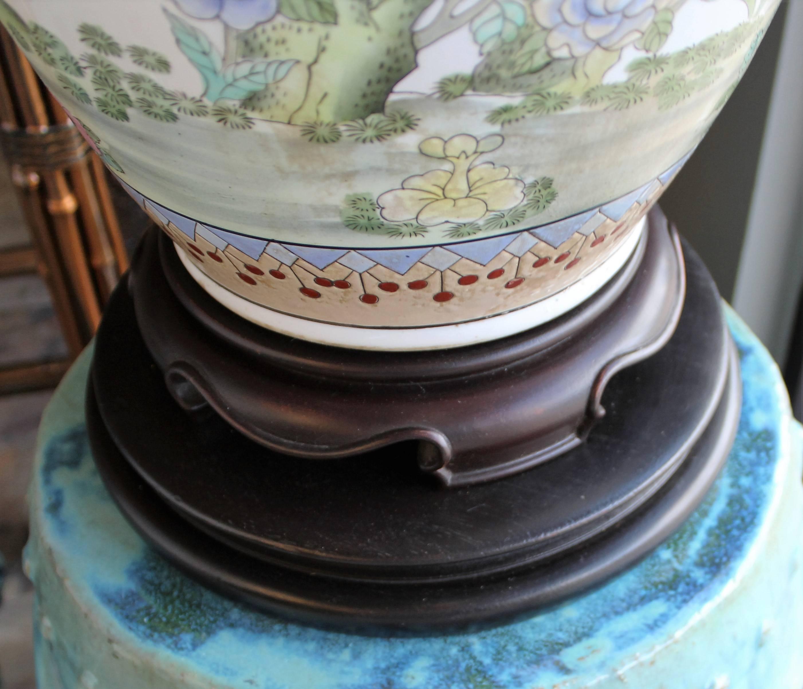 Tall 20th Century Monumental Marlboro Chinese Porcelain Floral Lamp In Excellent Condition For Sale In Houston, TX