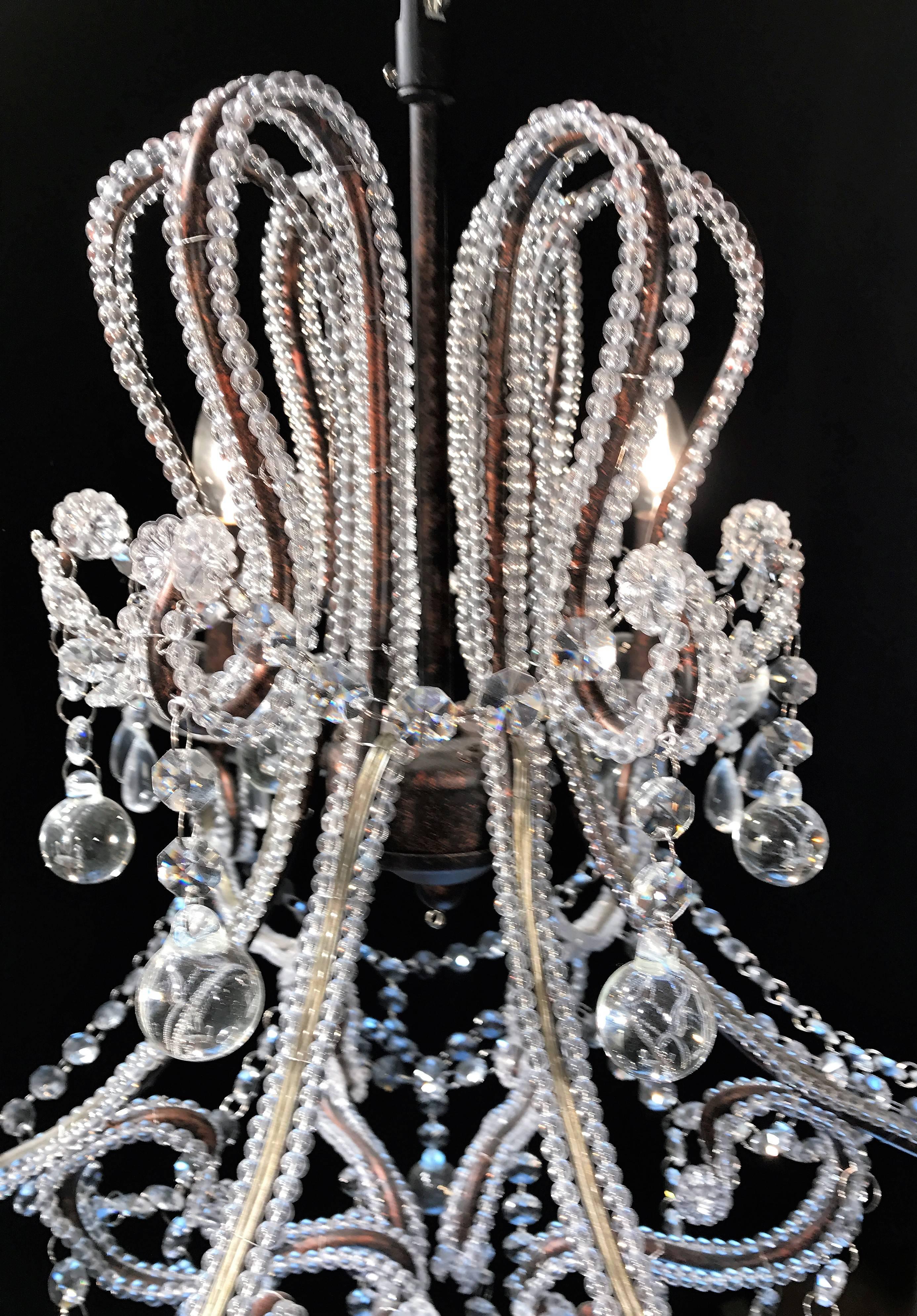 20th Century Italian Cut-Glass Beaded Chandelier In Good Condition For Sale In Houston, TX