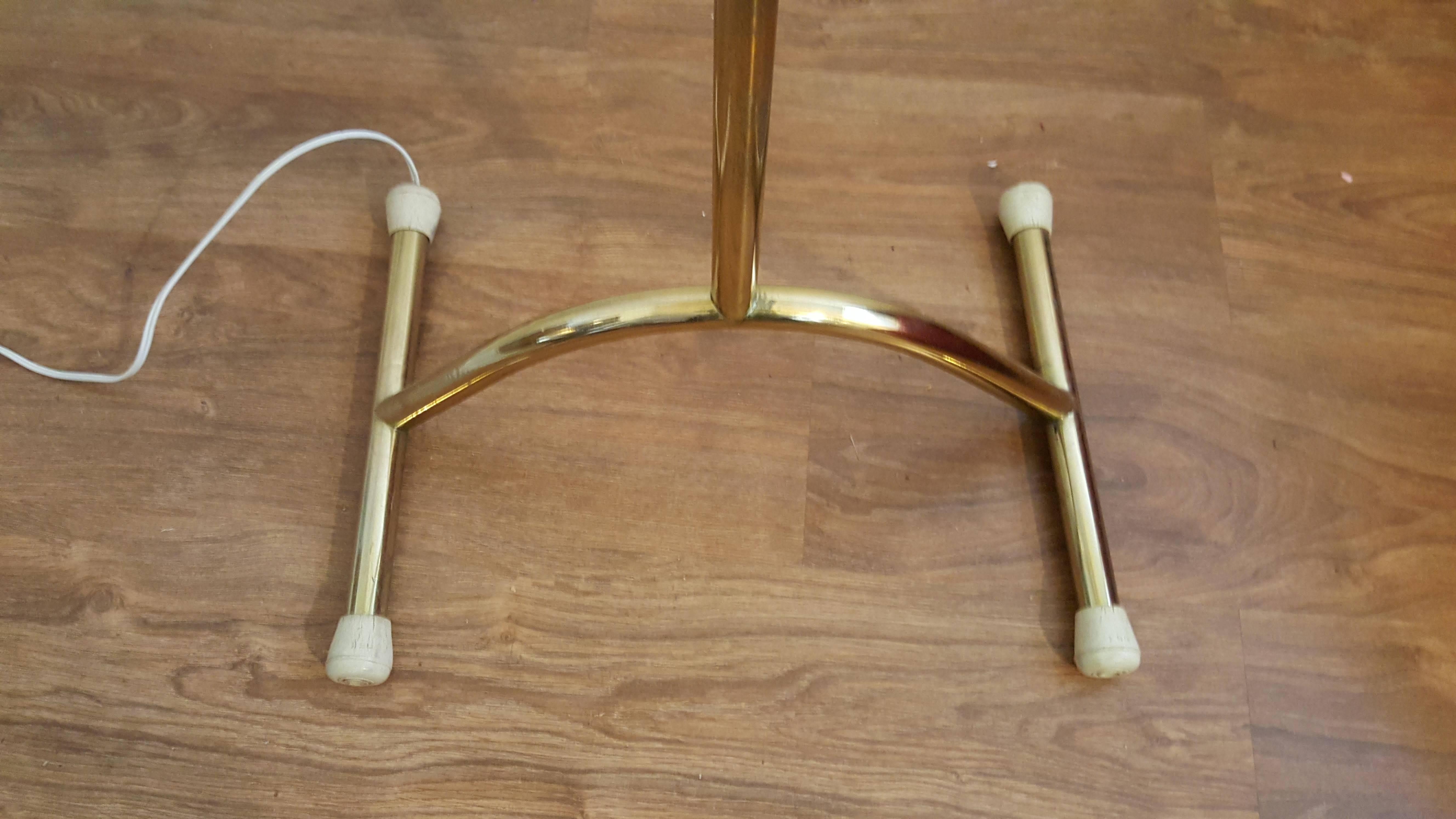 Italian Mid-Century Brass Umbrella Floor Lamp For Sale 3