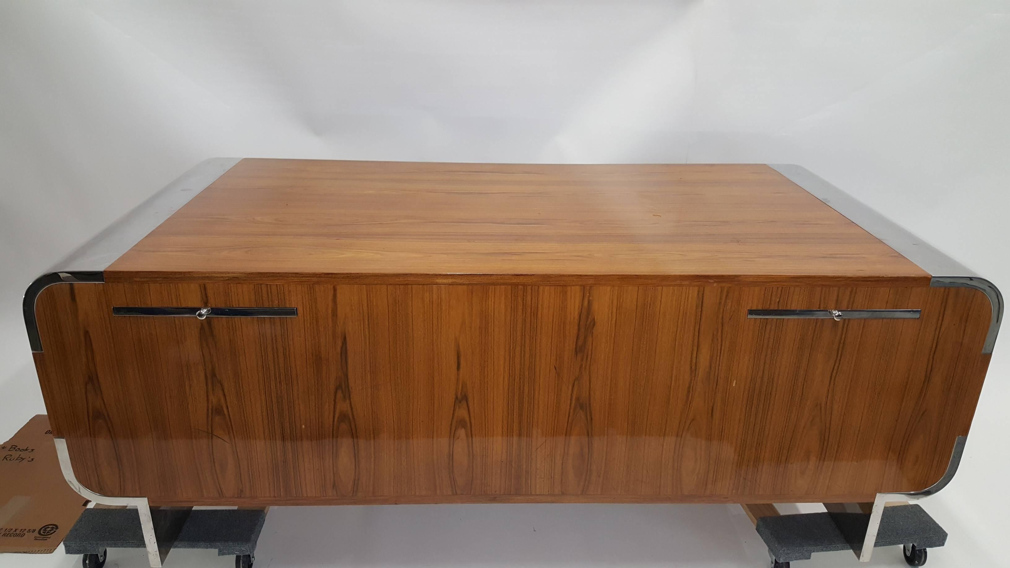 Mid-Century Modern Leon Rosen Walnut Executive Desk by Pace