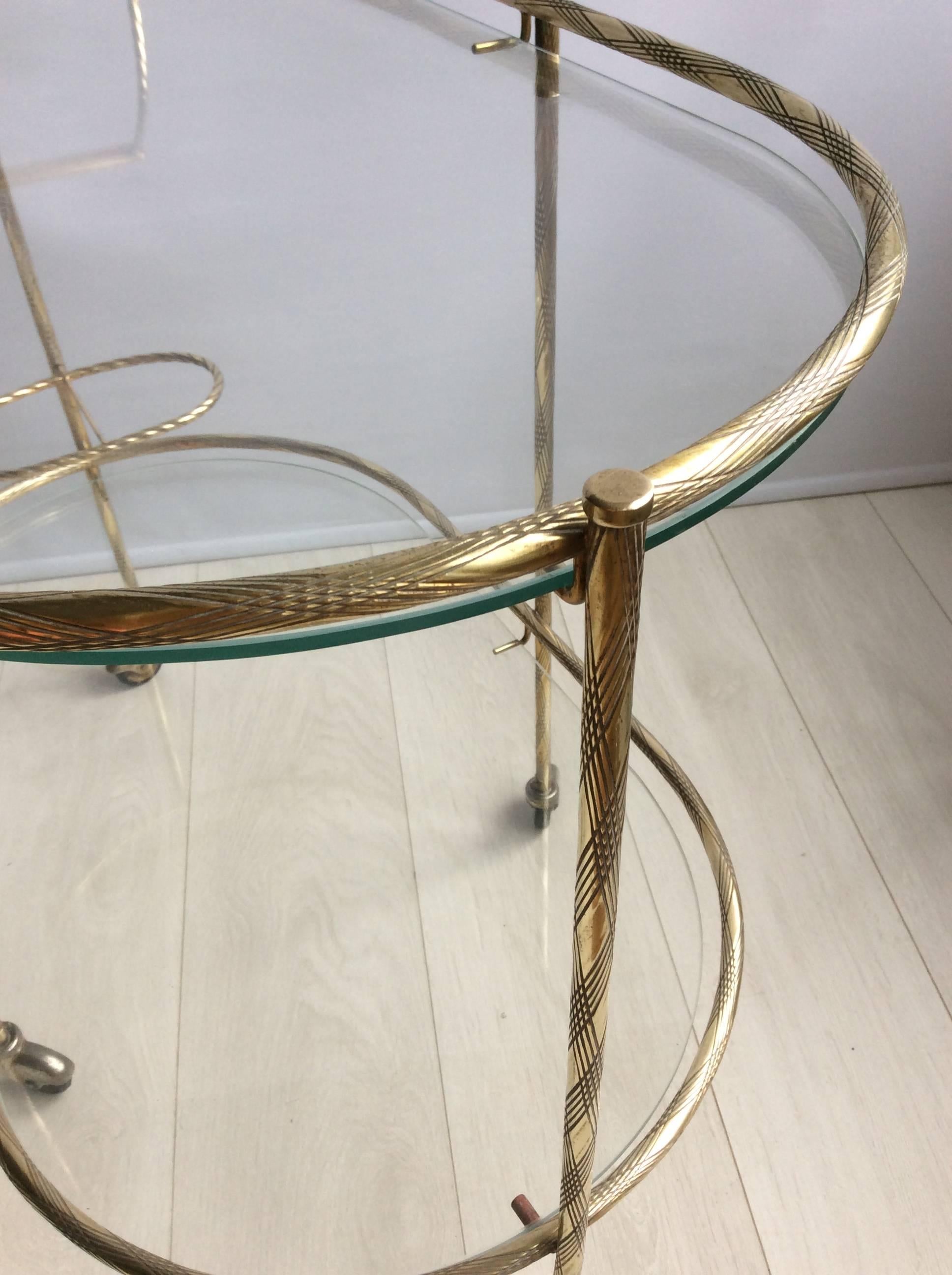 Delicate French Brass Drinks Trolley or Bar Cart In Good Condition In West Sussex, GB