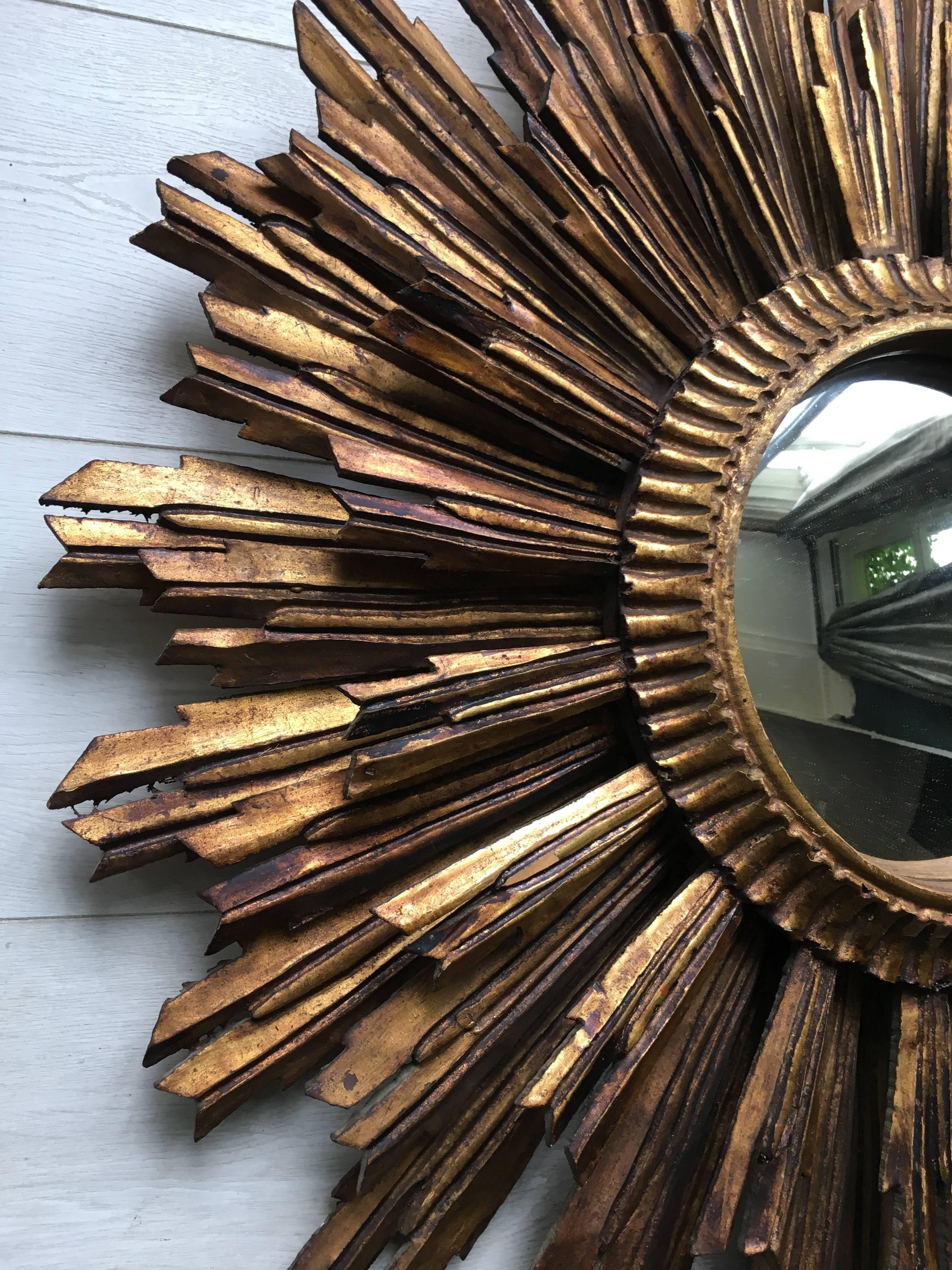Vintage French Giltwood Sunburst Convex Mirror In Fair Condition In West Sussex, GB