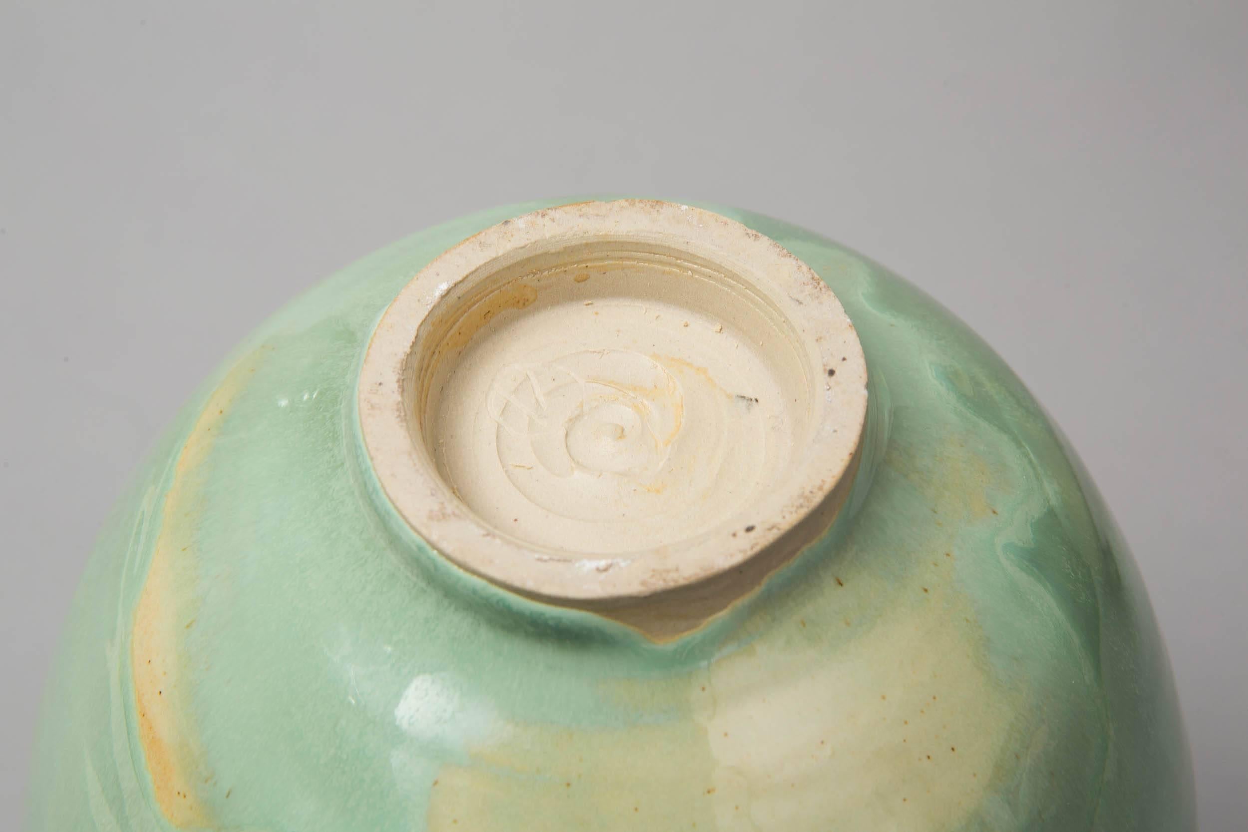 Contemporary, 2015 Green Celadon Vase, One of a Kind, Karen Swami In Excellent Condition For Sale In Paris, FR