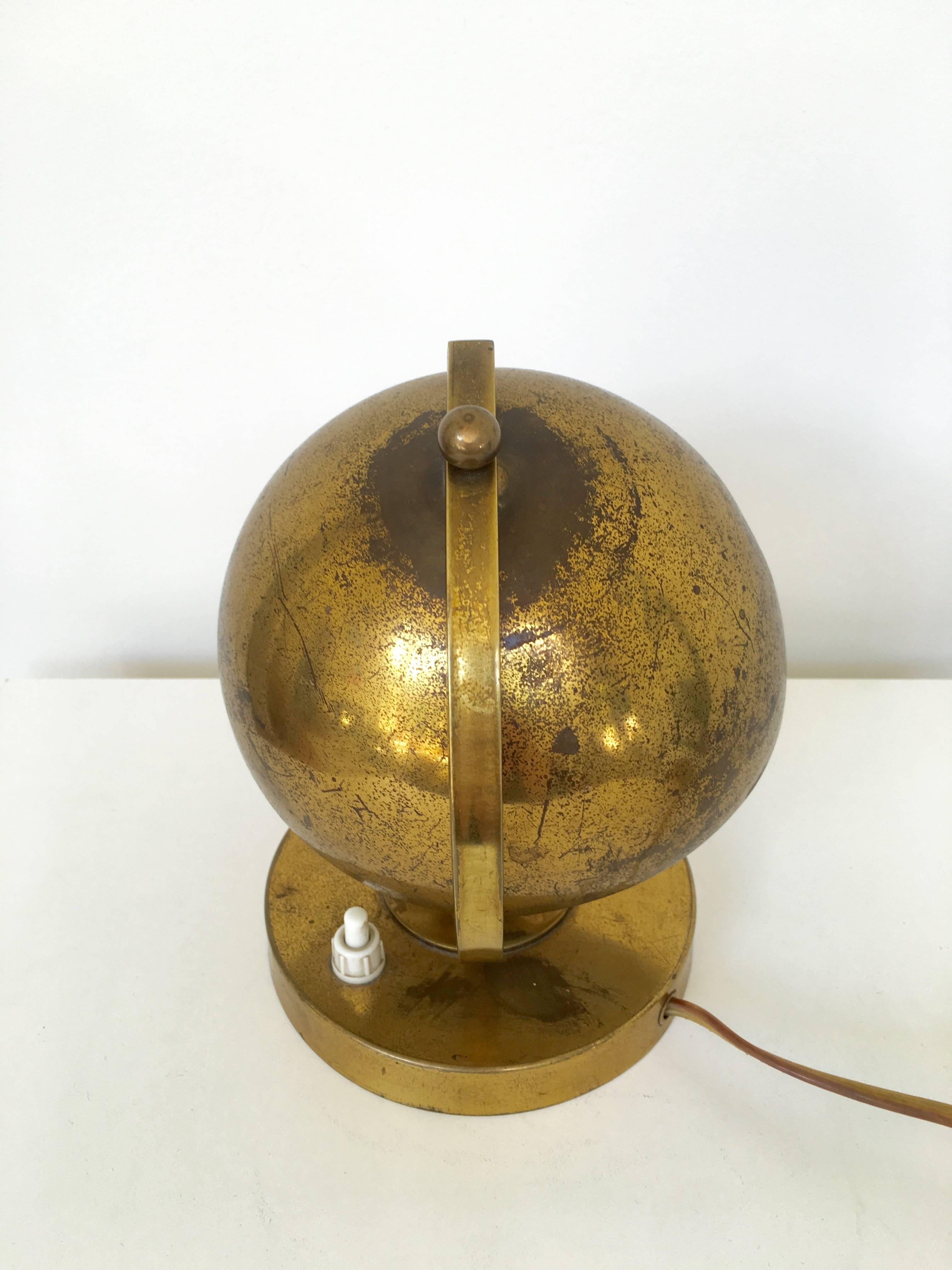 Mid-20th Century Art Deco Brass Lamp in the Style of Jacques Adnet For Sale
