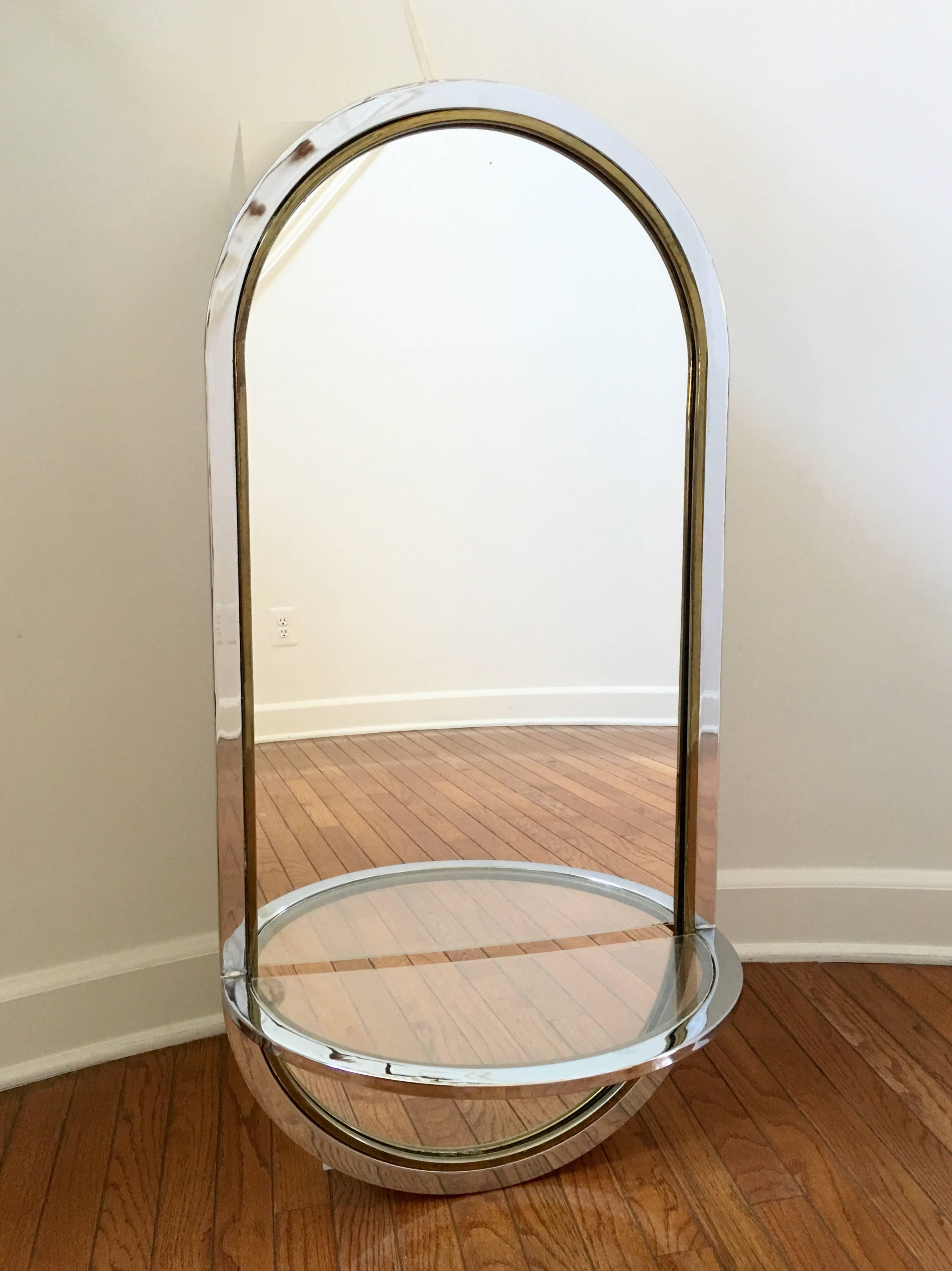 Chrome, Brass and Lucite Oval Mirror In Good Condition For Sale In Ashburn, VA