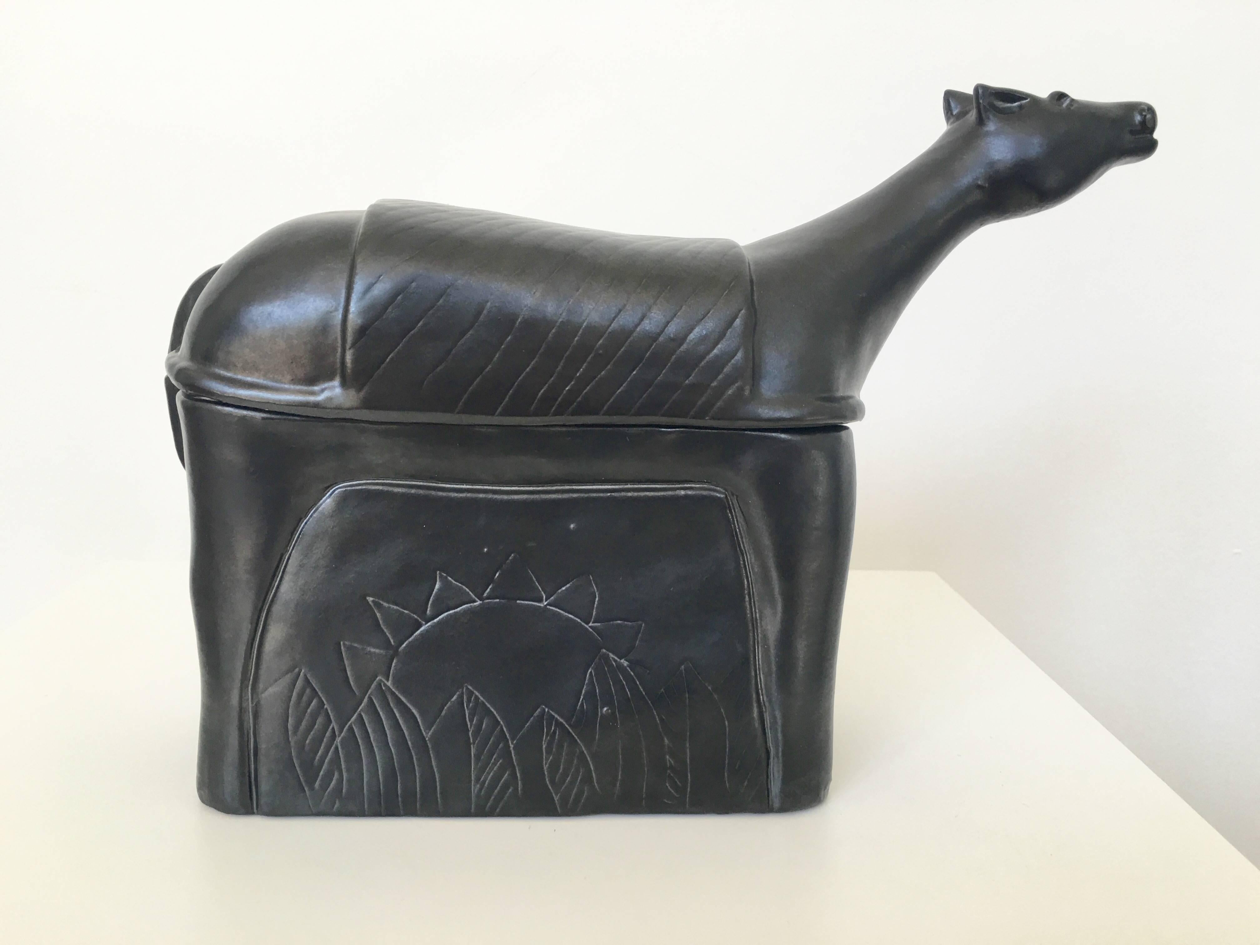 Modern Horse or Pony Ceramic Box by Robert & Jean Cloutier, Signed For Sale