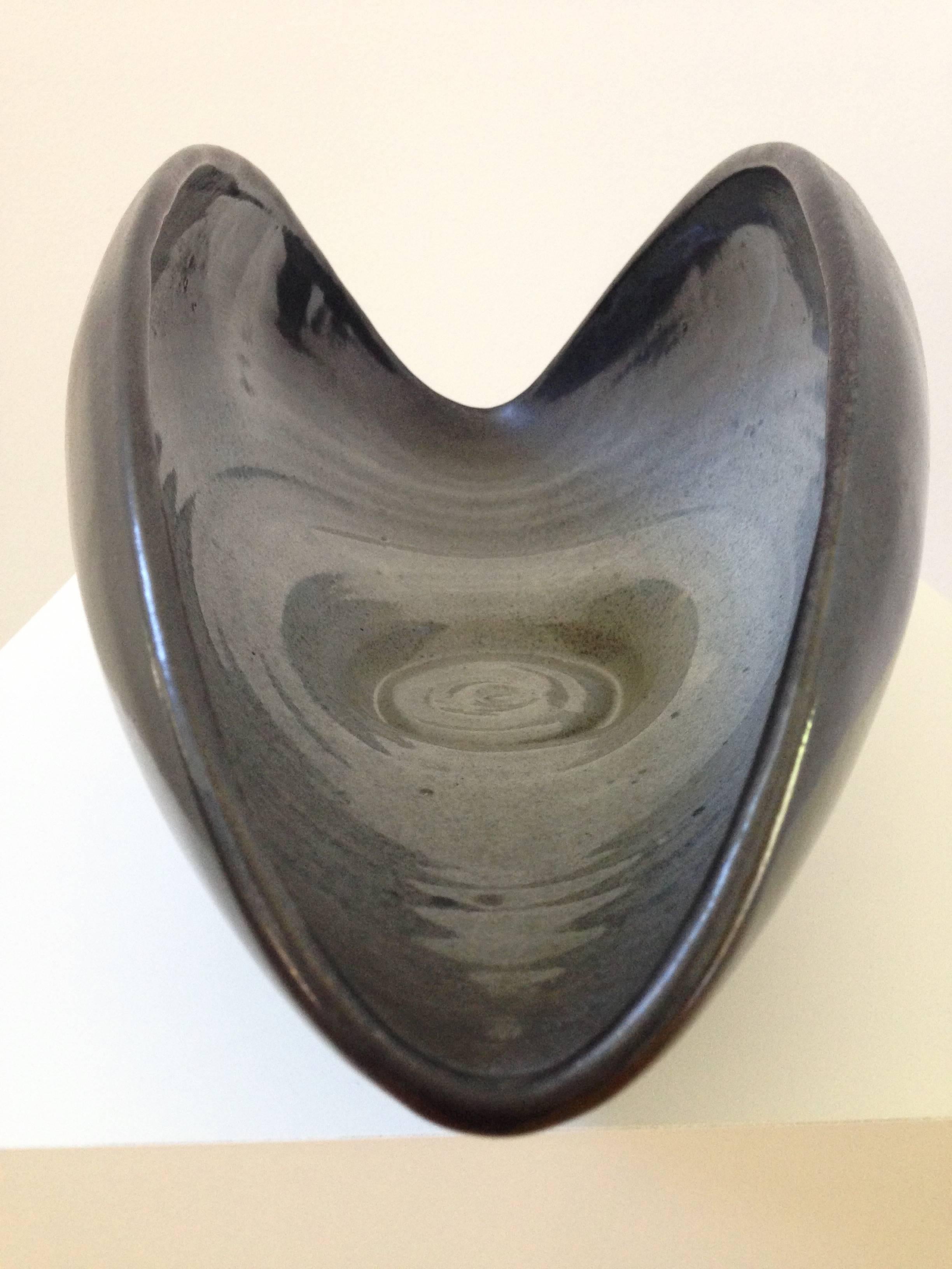 Large Glazed French Ceramic Sculptural Bowl In Excellent Condition For Sale In Ashburn, VA