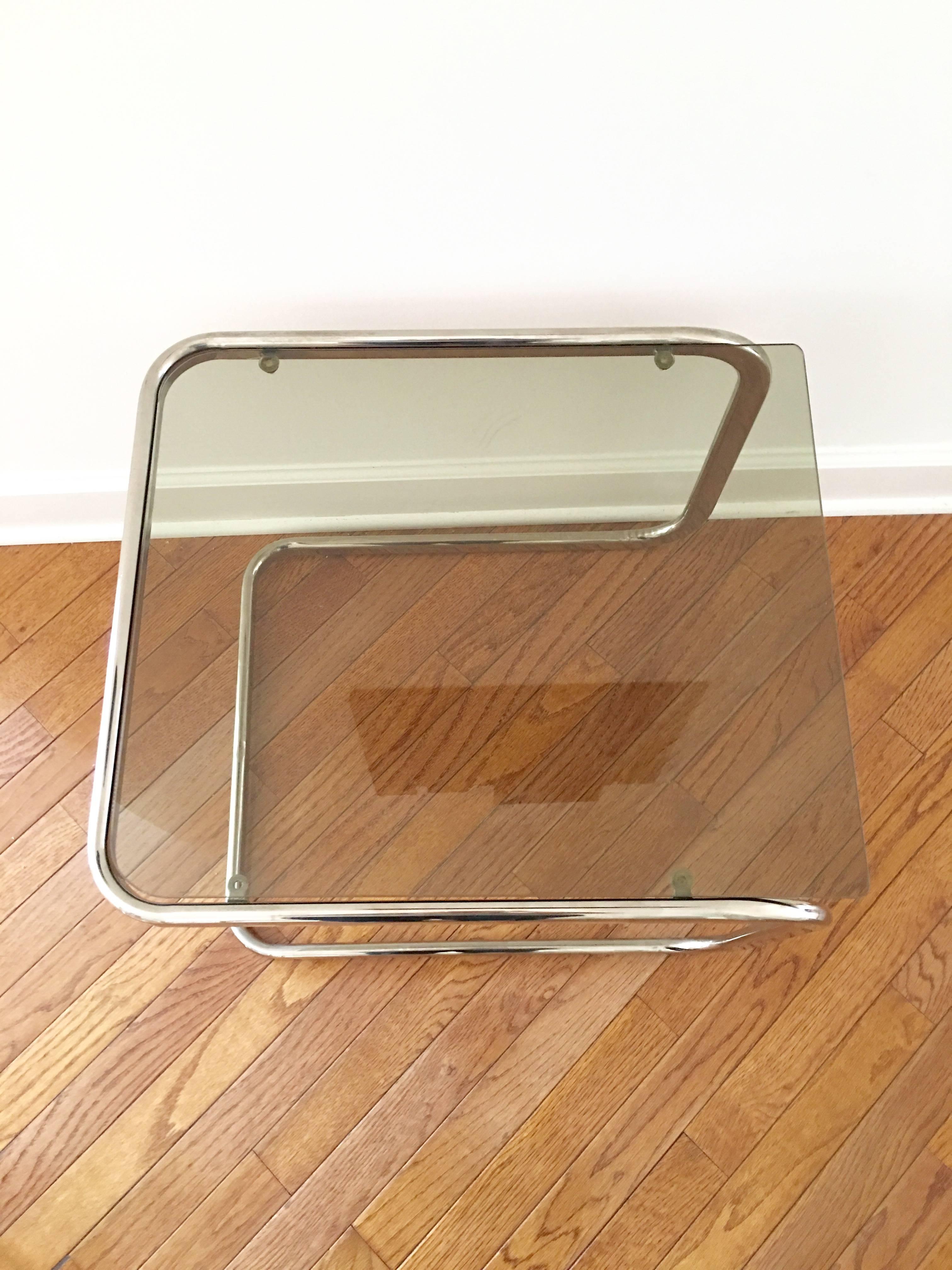 Pair of Brass and Glass Nesting Tables For Sale 1