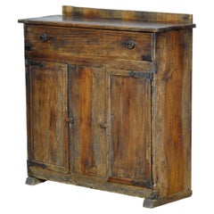 Antique pine cabinet, circa 1820
