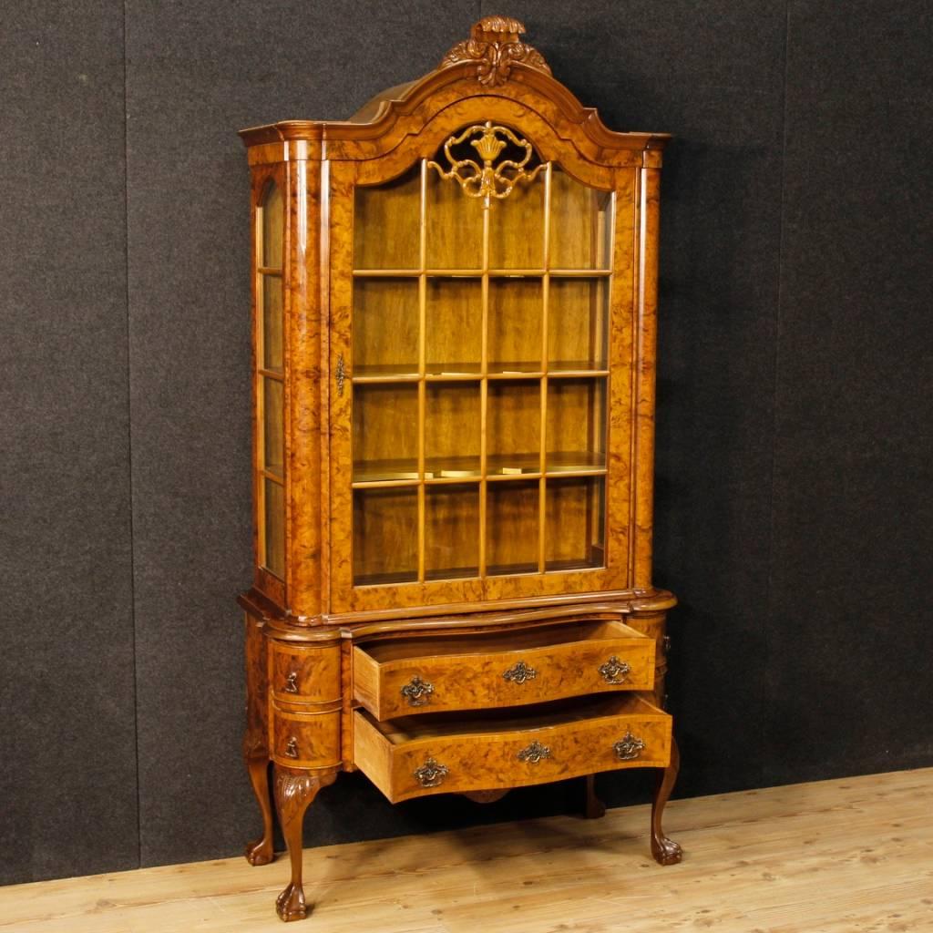 20th Century, Dutch Display Cabinet in Burl Walnut 5