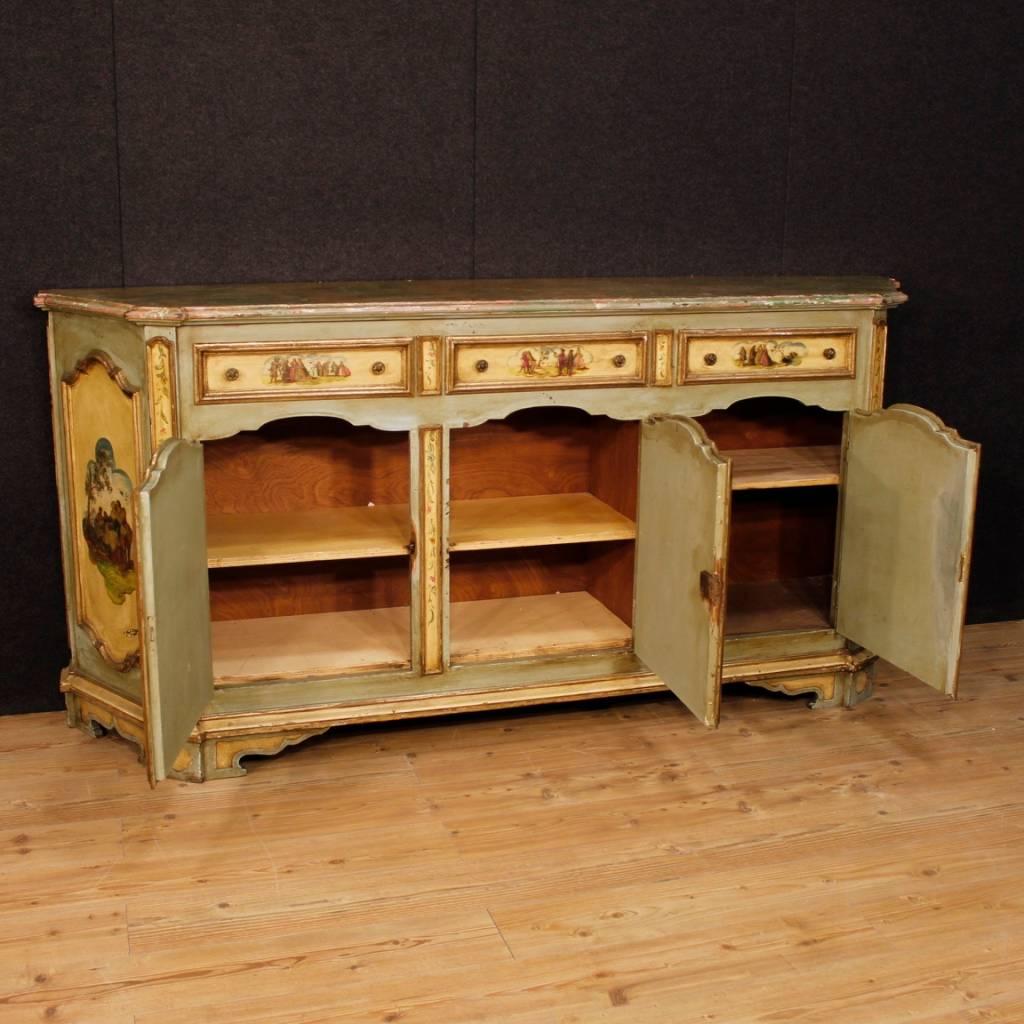 20th Century Venetian Lacquered and Painted Sideboard in Wood 4
