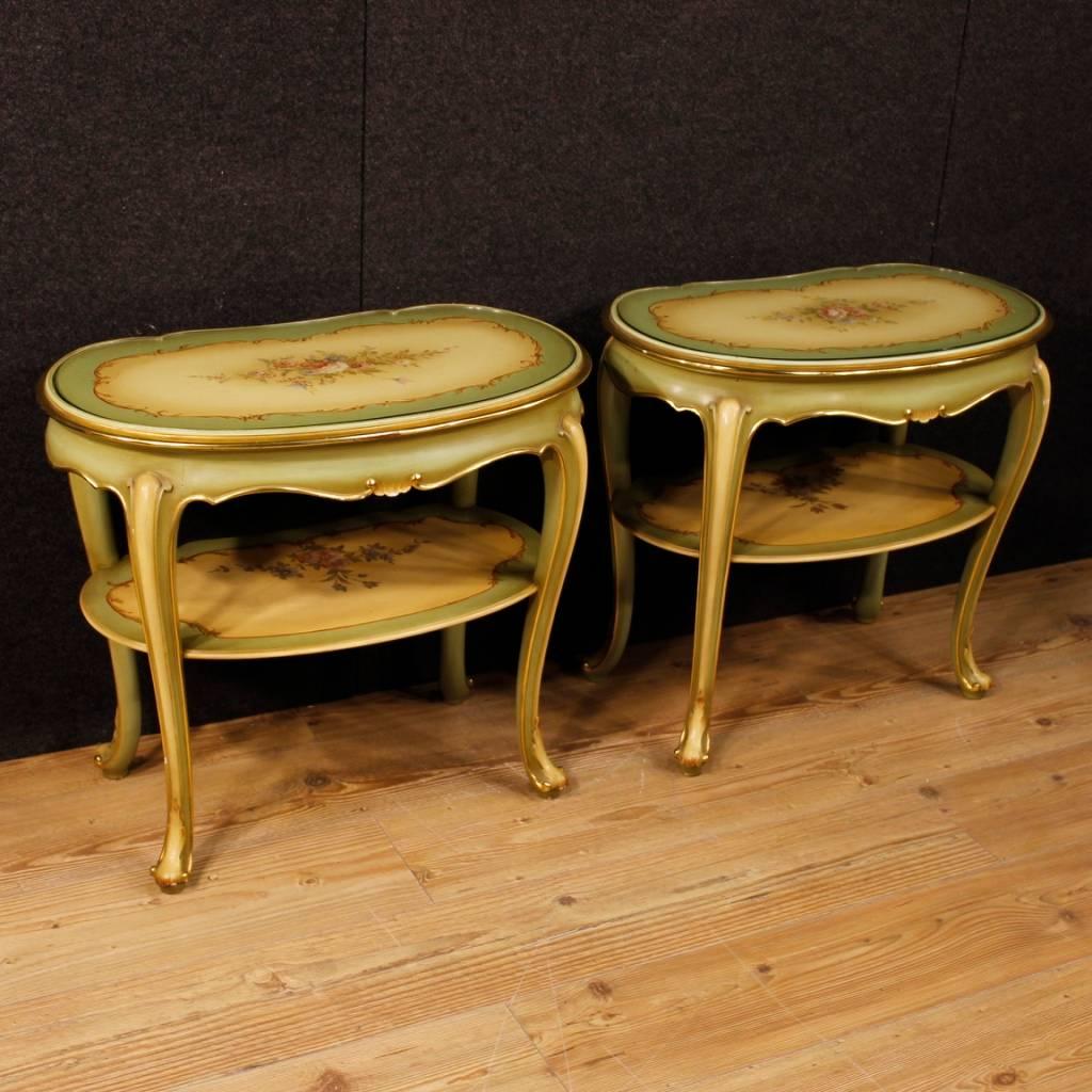 20th Century Pair of Italian Lacquered Bedside Tables 4