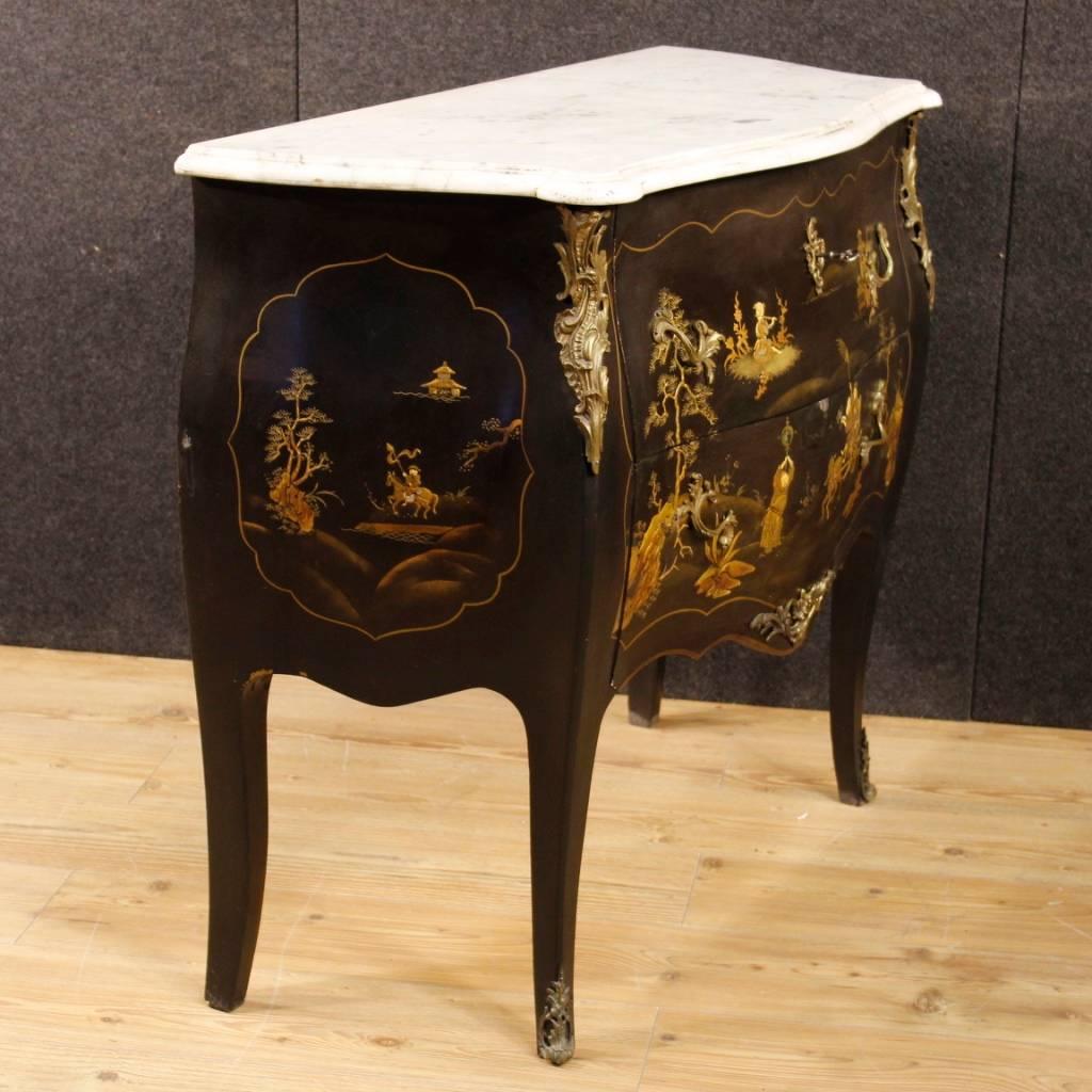 Small French dresser from the 20th century. Furniture of good proportion in lacquered and painted wood with chinoiserie decorations. Dresser with two drawers of good capacity with top floor in original marble in perfect condition. Furniture