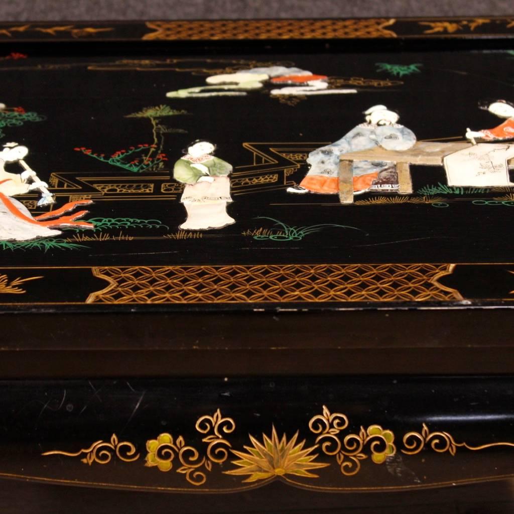 20th Century French Lacquered Chinoiserie Coffee Table 5