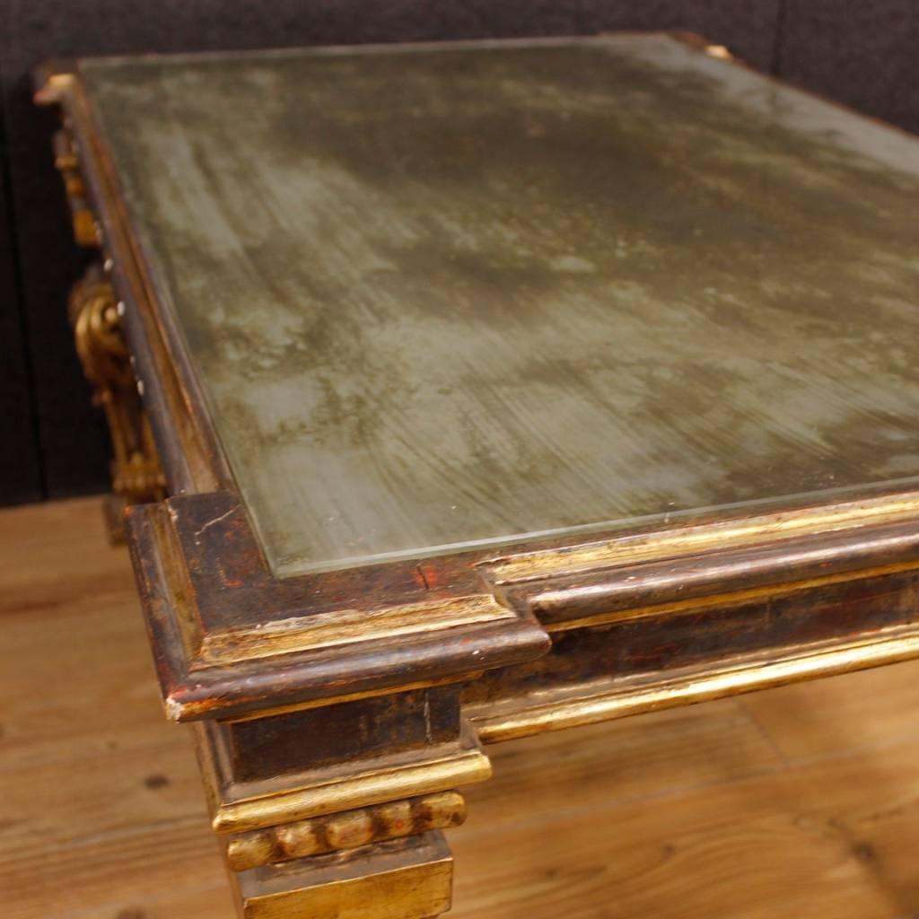 Italian Lacquered and Gild Coffee Table in Wood and Plaster in Louis XVI Style 5