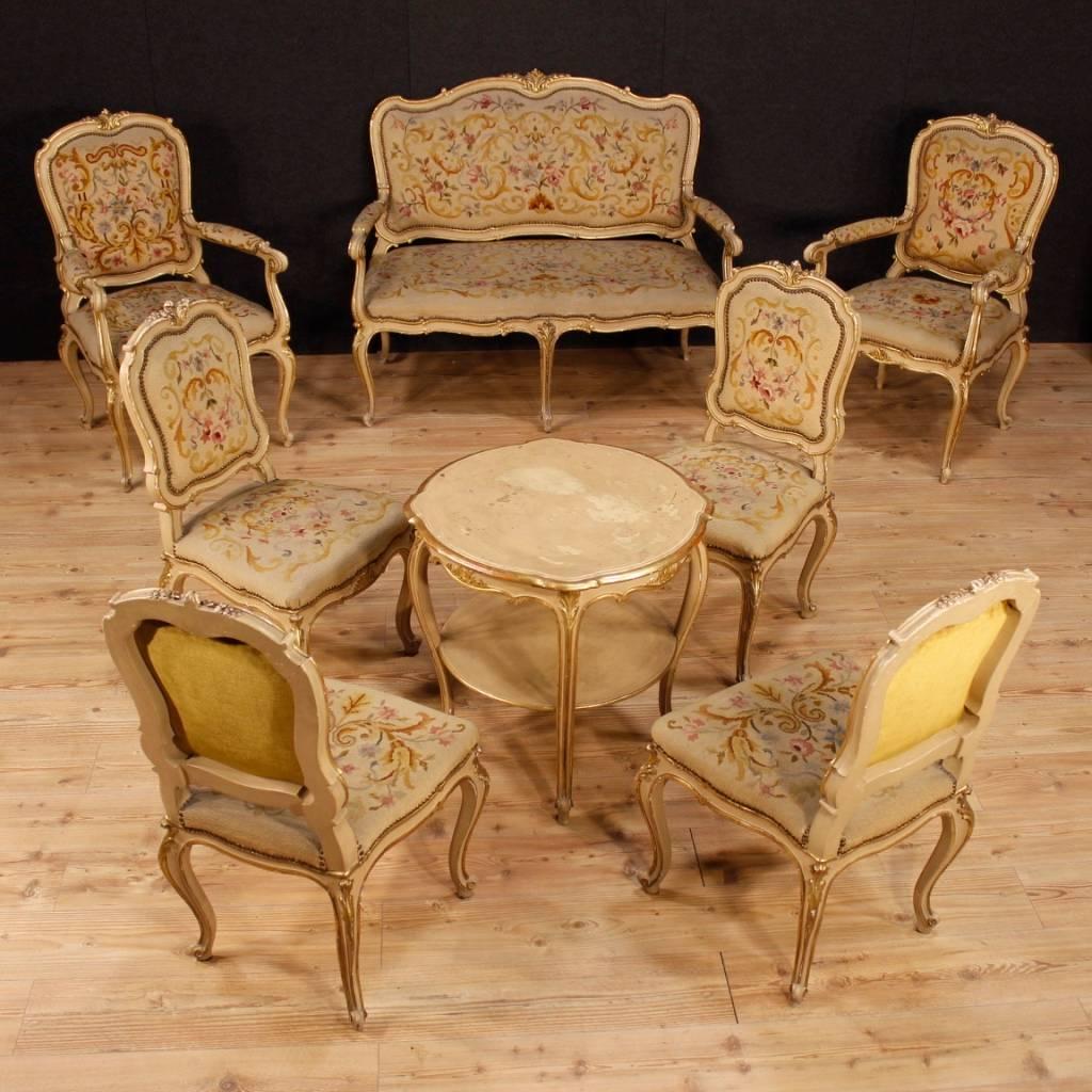 Pair of Italian Lacquered and Gilt Armchairs in Louis XV Style, 20th Century In Good Condition In Vicoforte, Piedmont