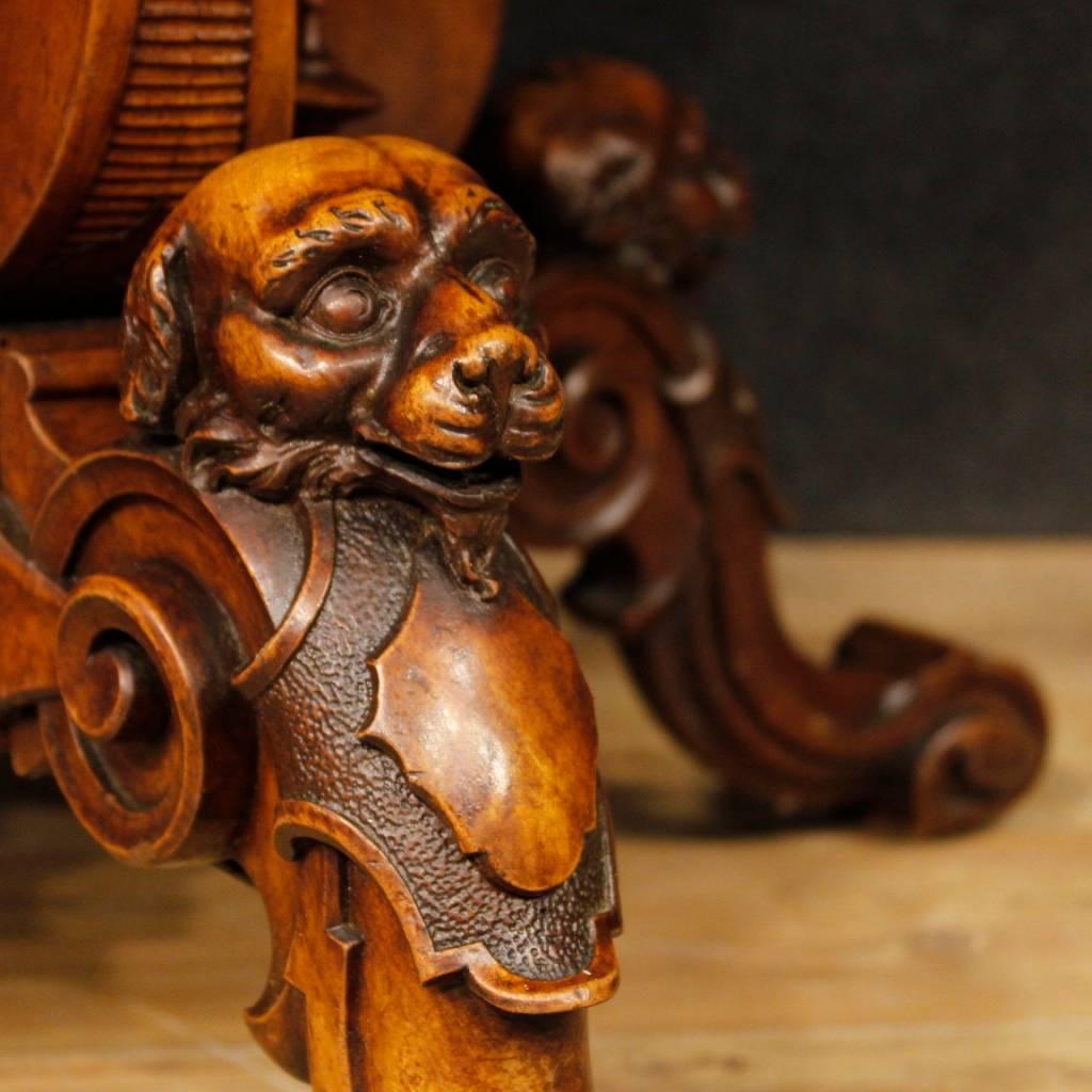 Antique French Centre Table in Walnut Wood Living Room from 19th Century In Good Condition In Vicoforte, Piedmont