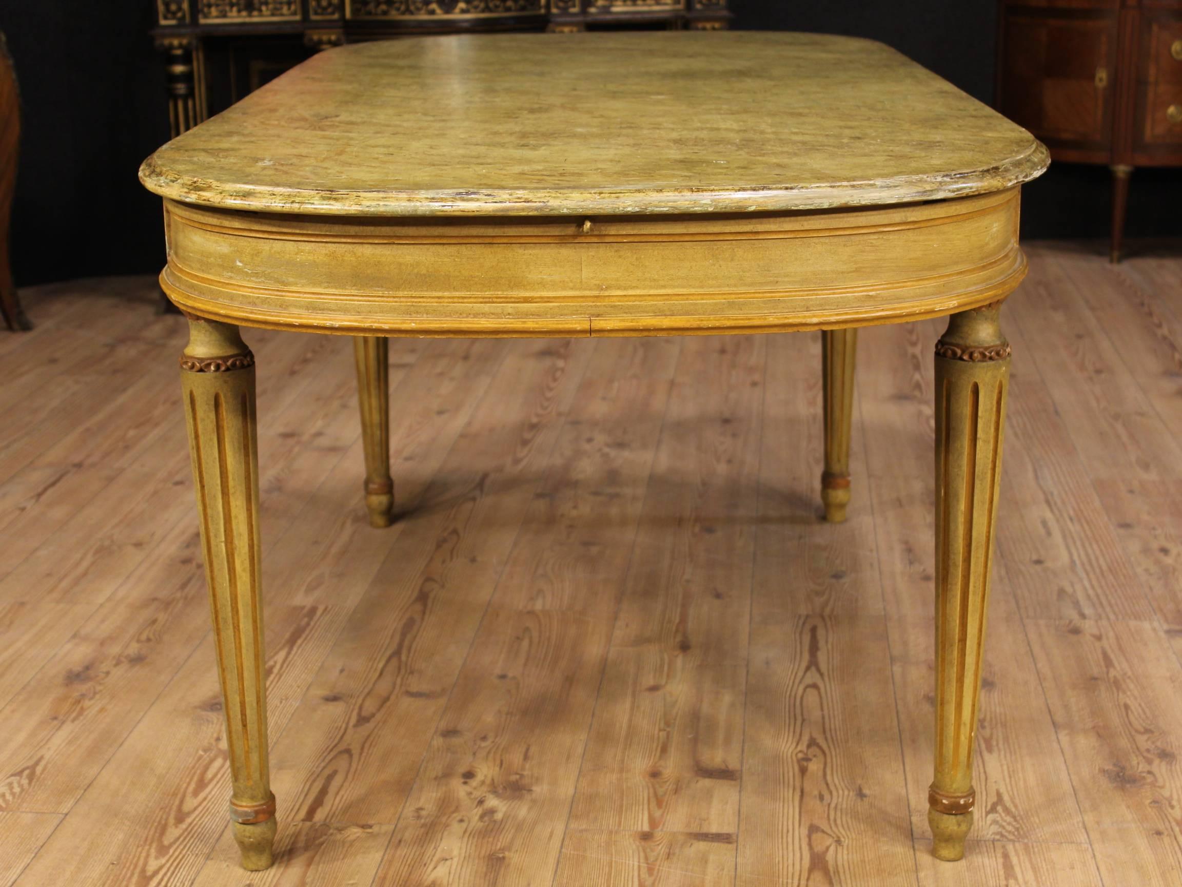 20th Century Lacquered and Hand-Painted Wood Table 4