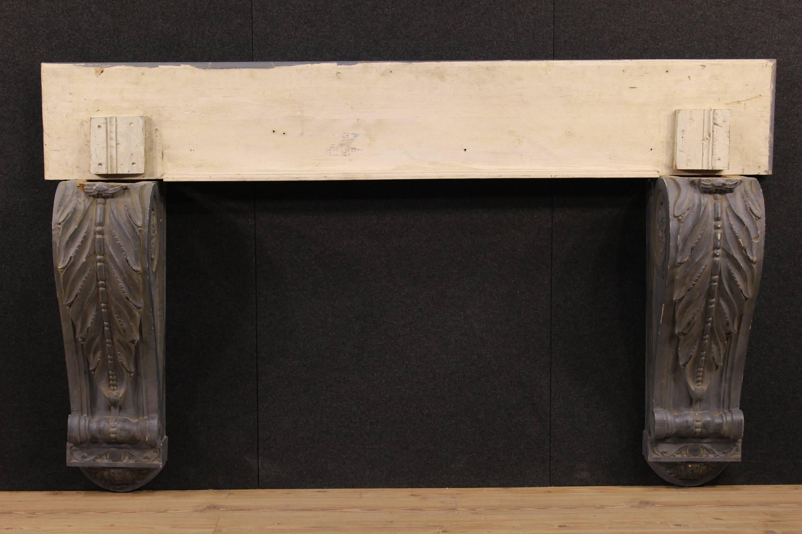 20th Century Console Table Lacquered and Carved Wood 2