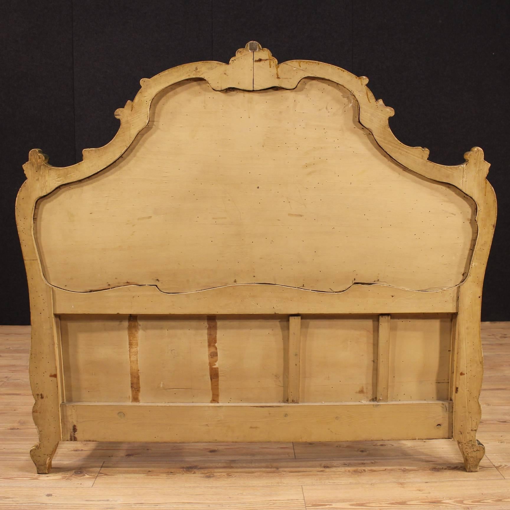 20th Century Queen-Size Bed Made by Lacquered Wood 5