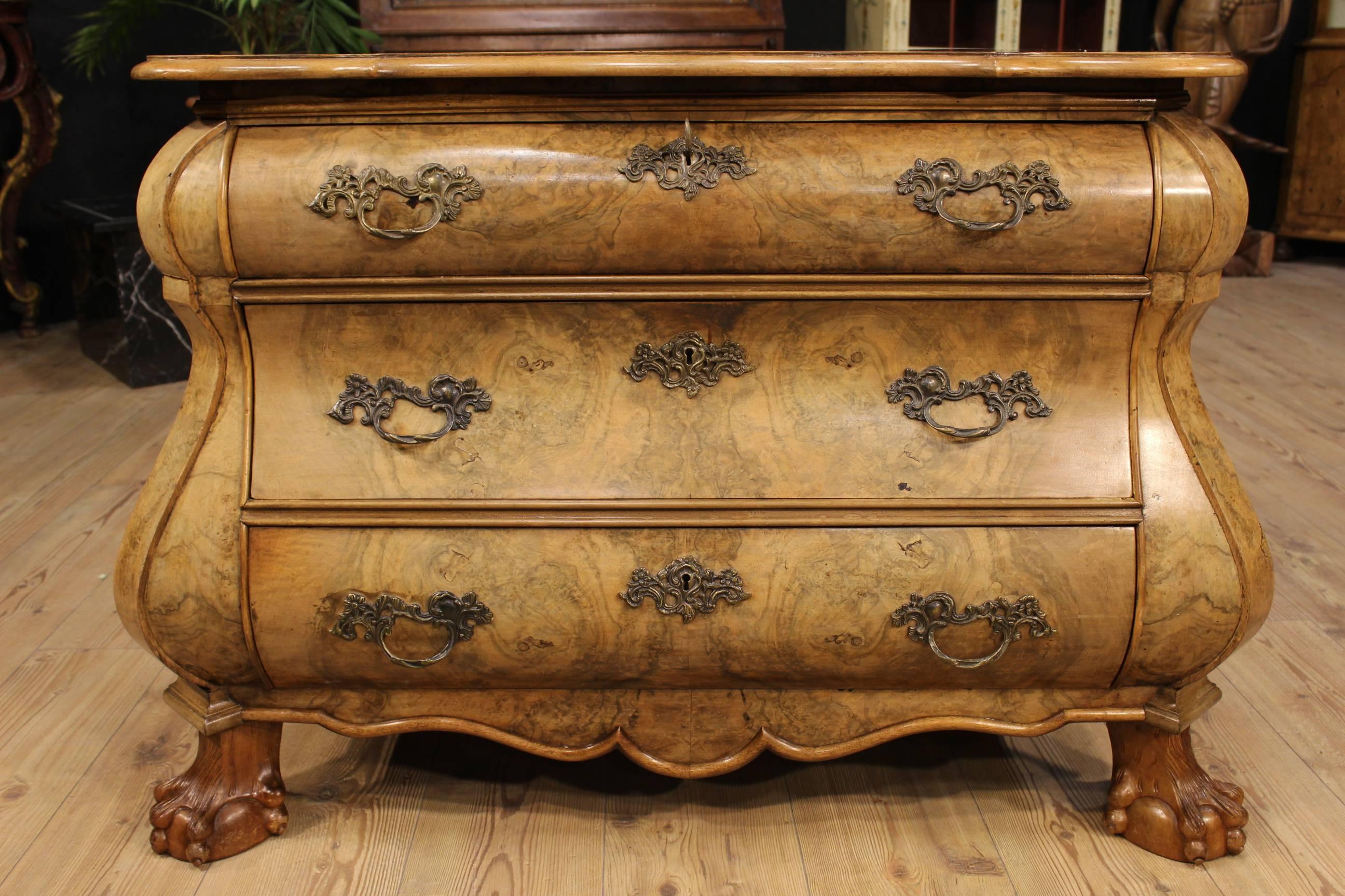 20th Century Chest of Drawers Made by Burl Walnut In Good Condition In Vicoforte, Piedmont