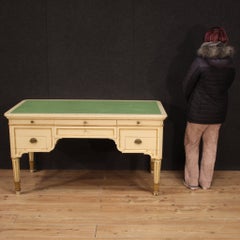 Lacquered and painted Italian desk from the 1930s