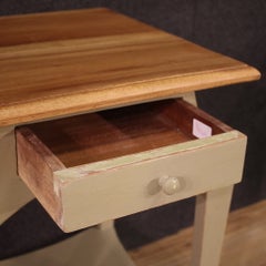 Paire de tables de chevet en bois peint du 20e siècle, design italien, 1980