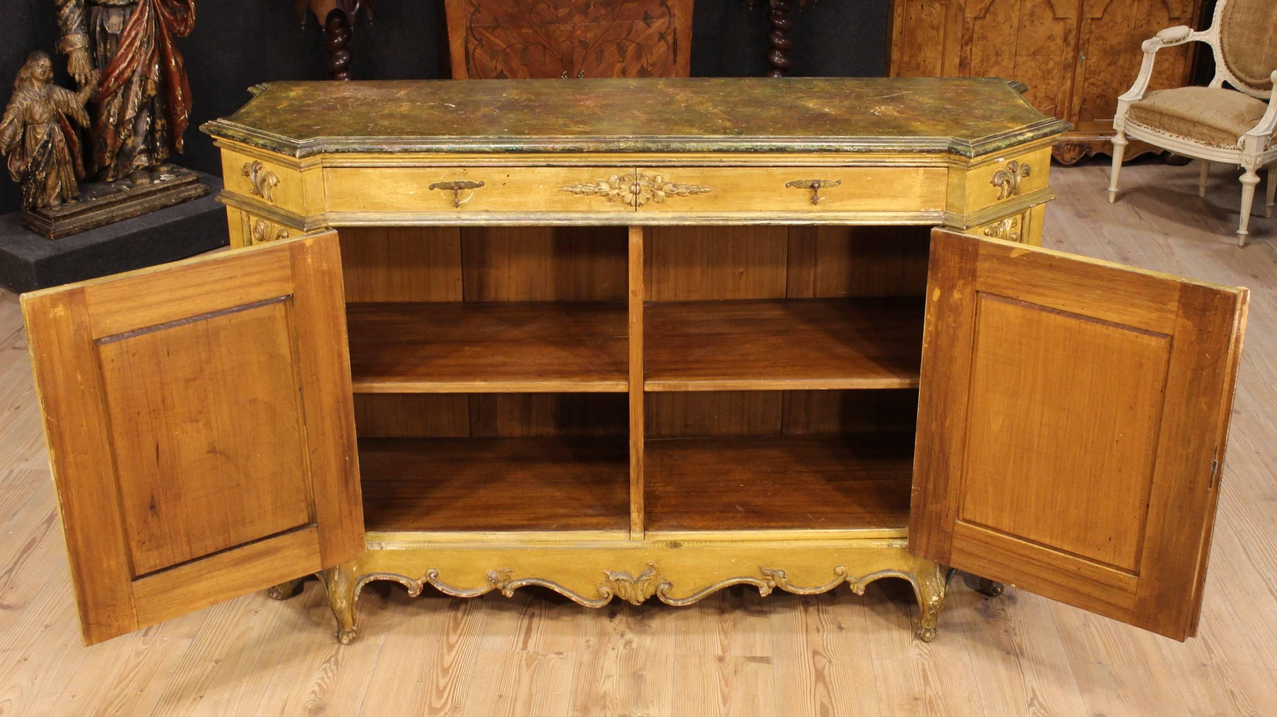 20th Century Venetian Lacquered and Gilded Sideboard 4