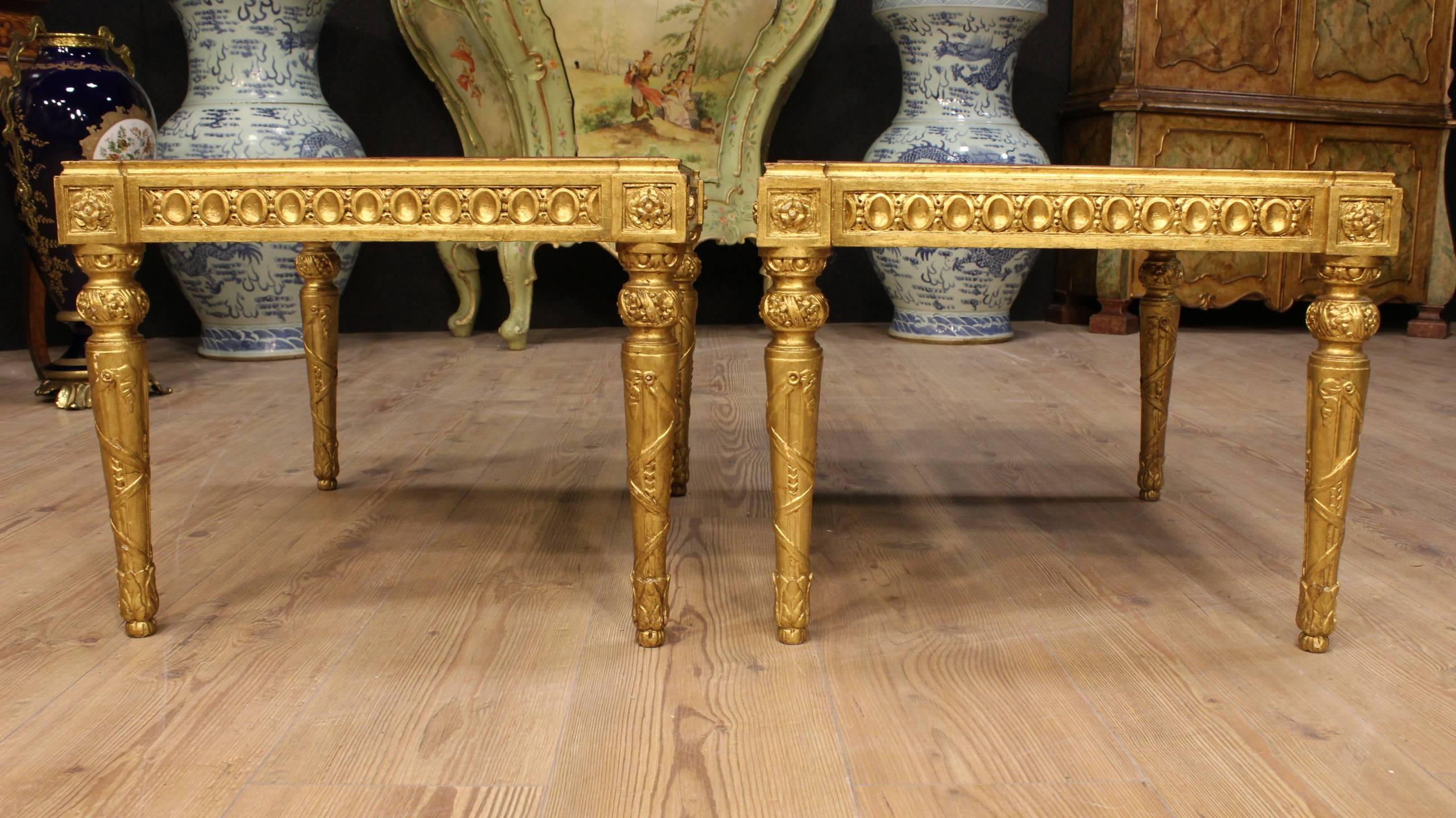 20th Century Pair of Italian Golden Coffee Table in Louis XVI Style 4