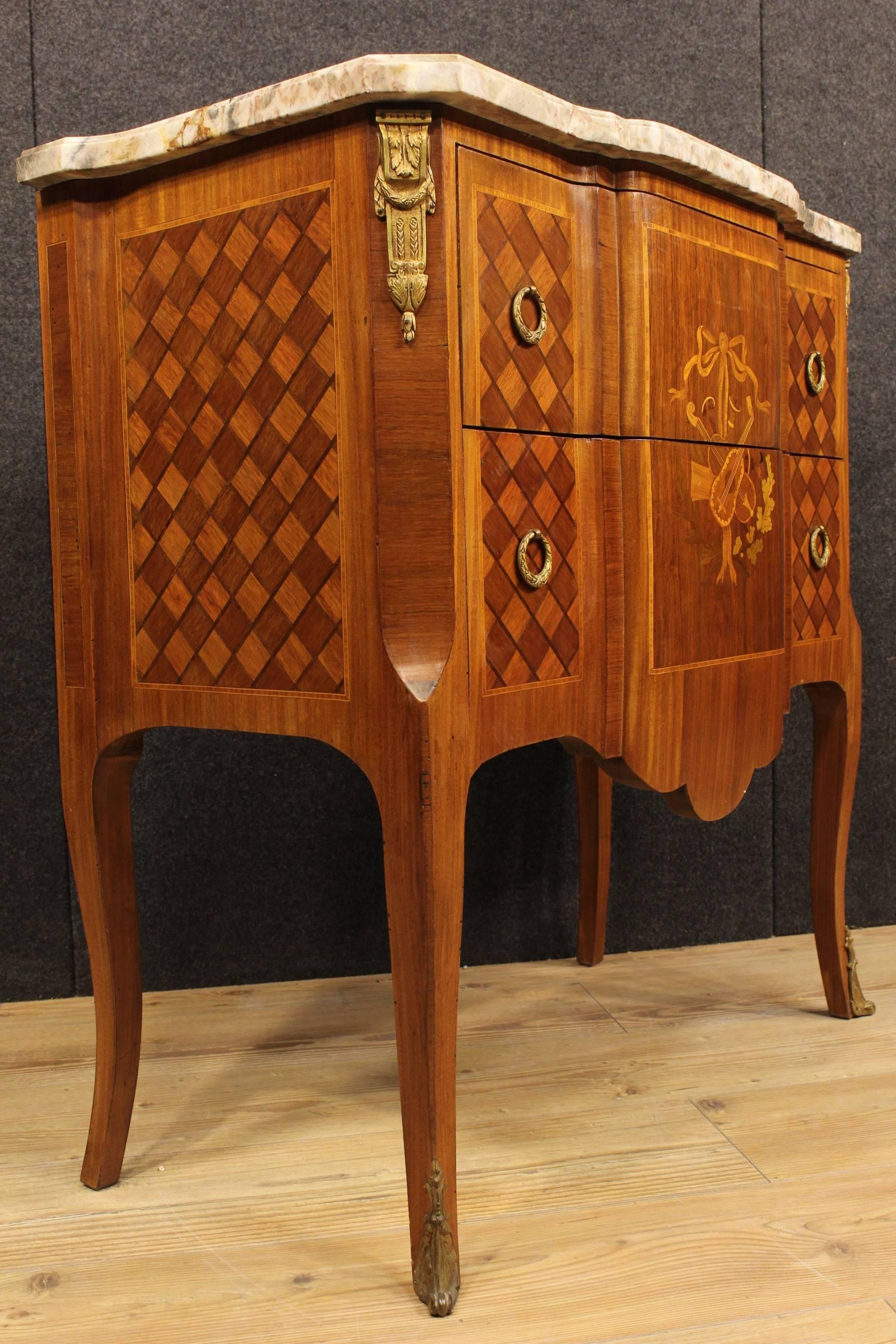 20th Century Small French Inlaid Dresser with Marble Top In Good Condition In Vicoforte, Piedmont