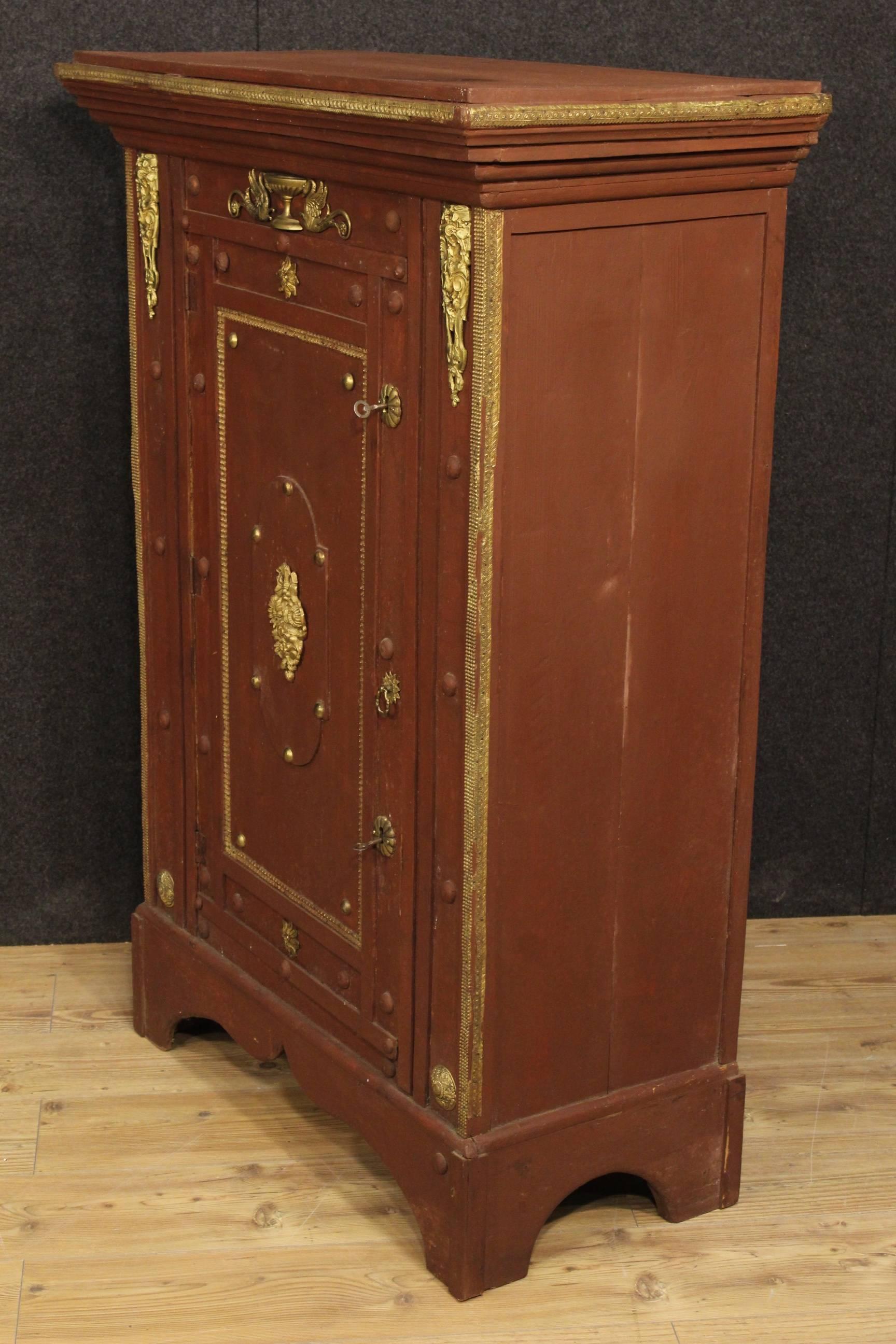 20th Century Italian Painted Wood Cabinet, 1950 In Fair Condition In Vicoforte, Piedmont