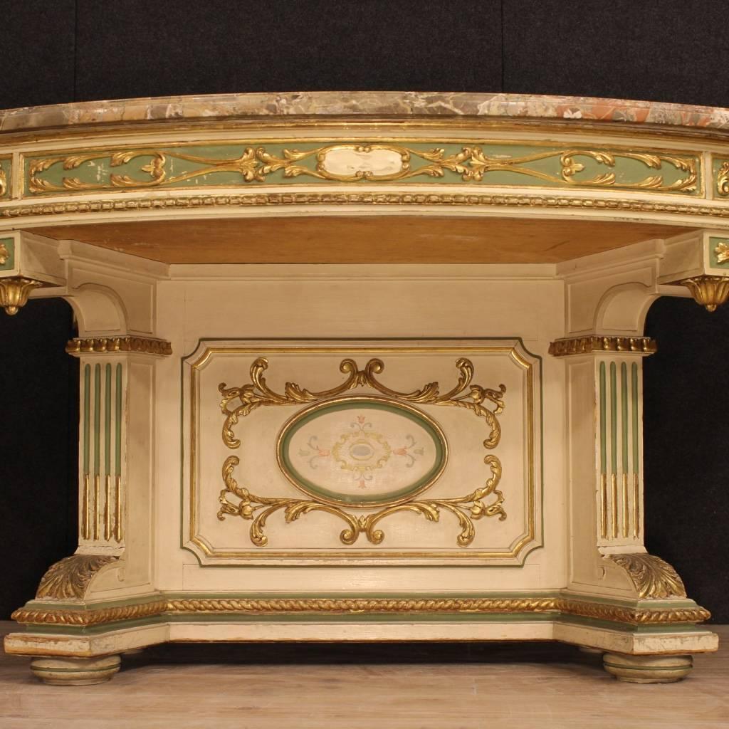Gilt 20th Century Italian Lacquered and Gilded Table